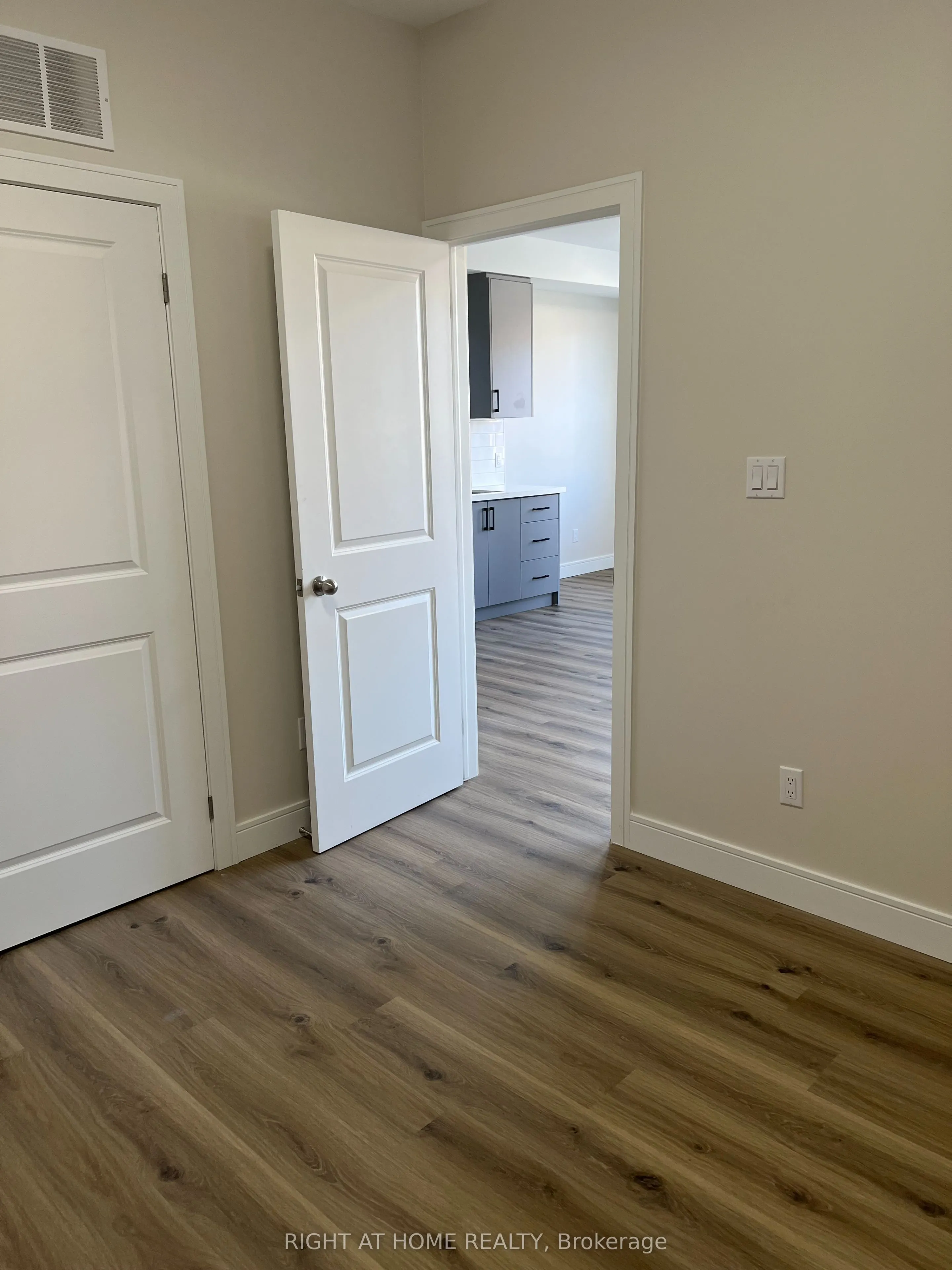 32 Cadorna Avenue, #1