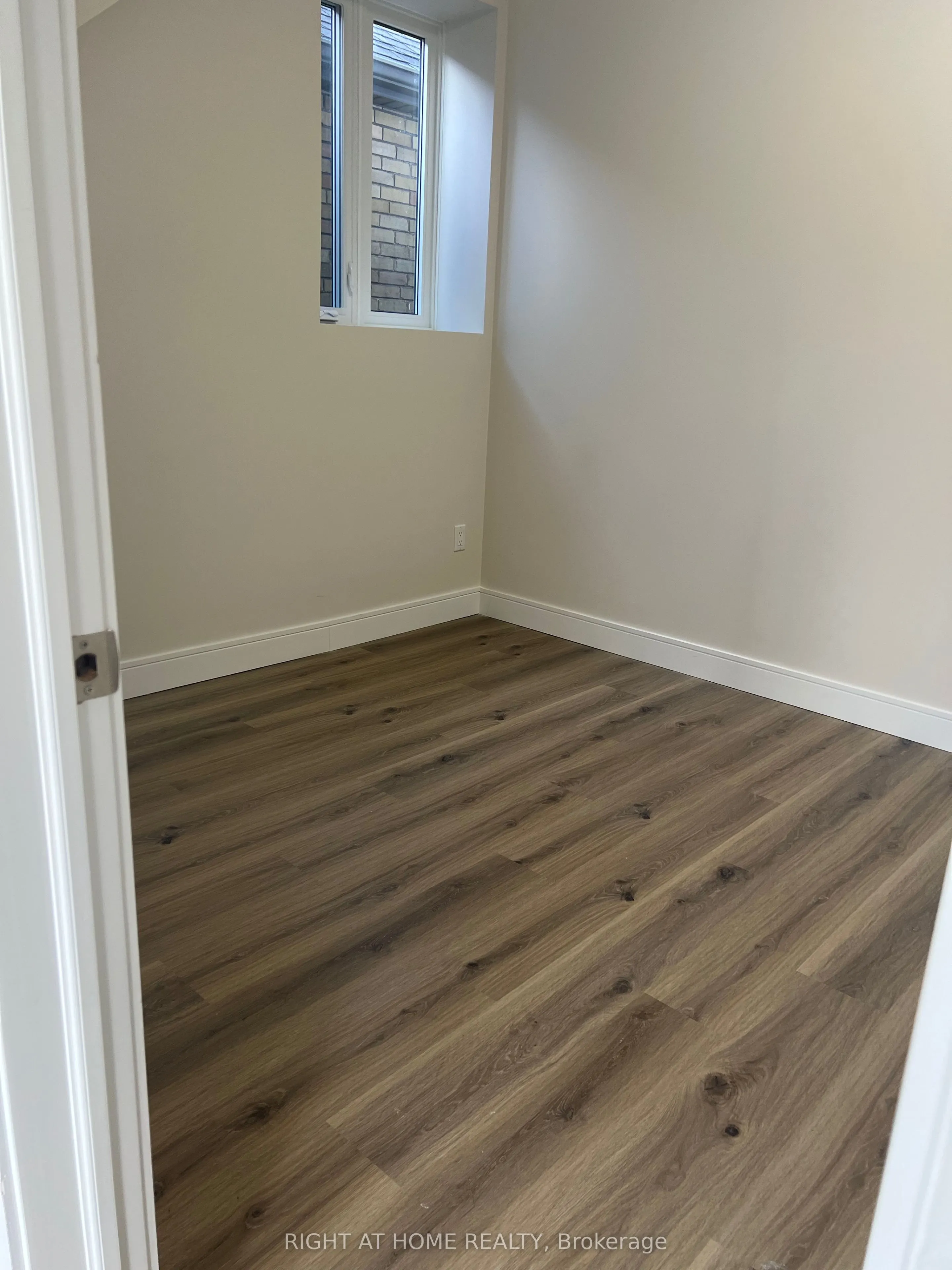 32 Cadorna Avenue, #2