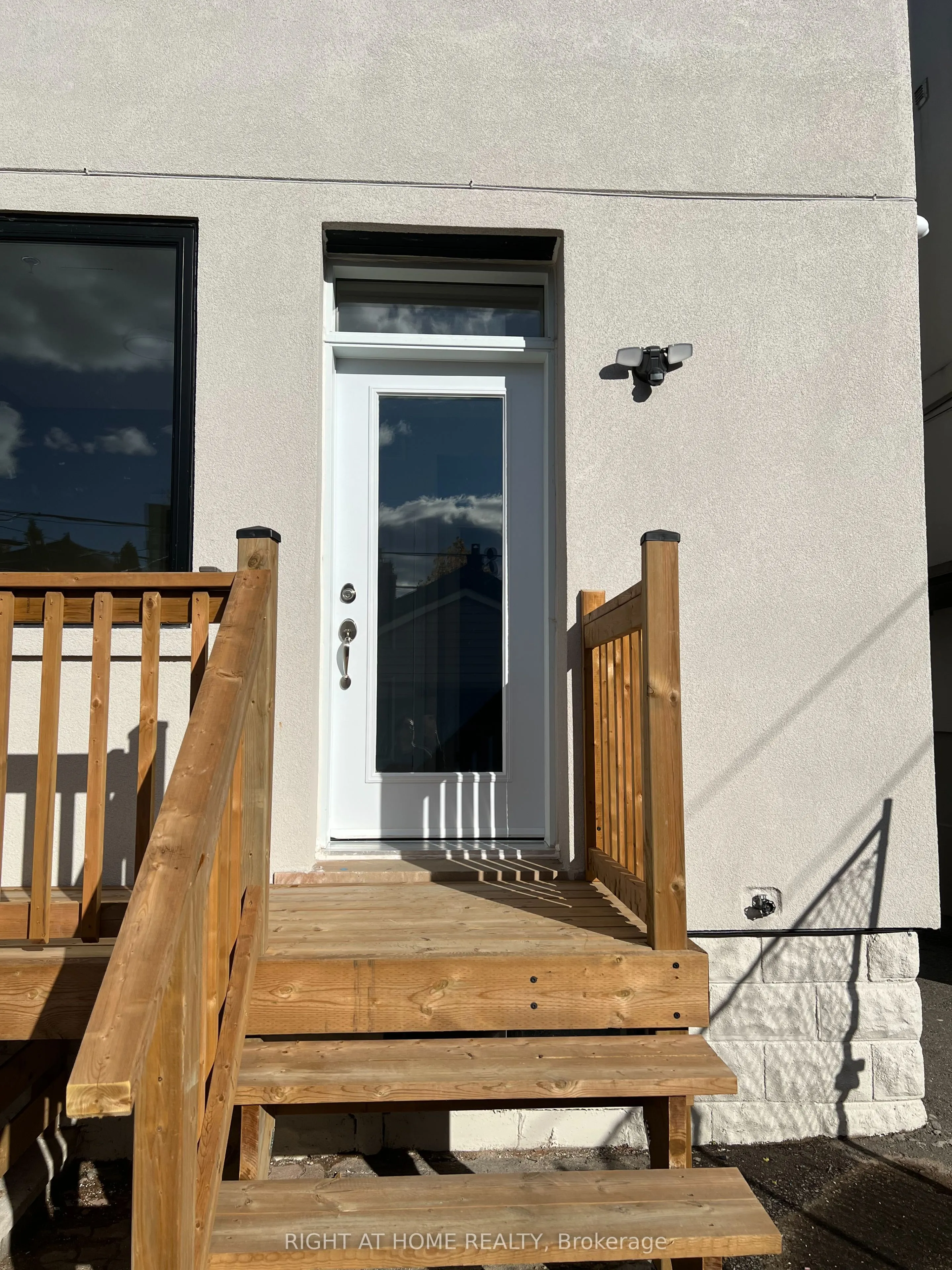 32 Cadorna Avenue, #2