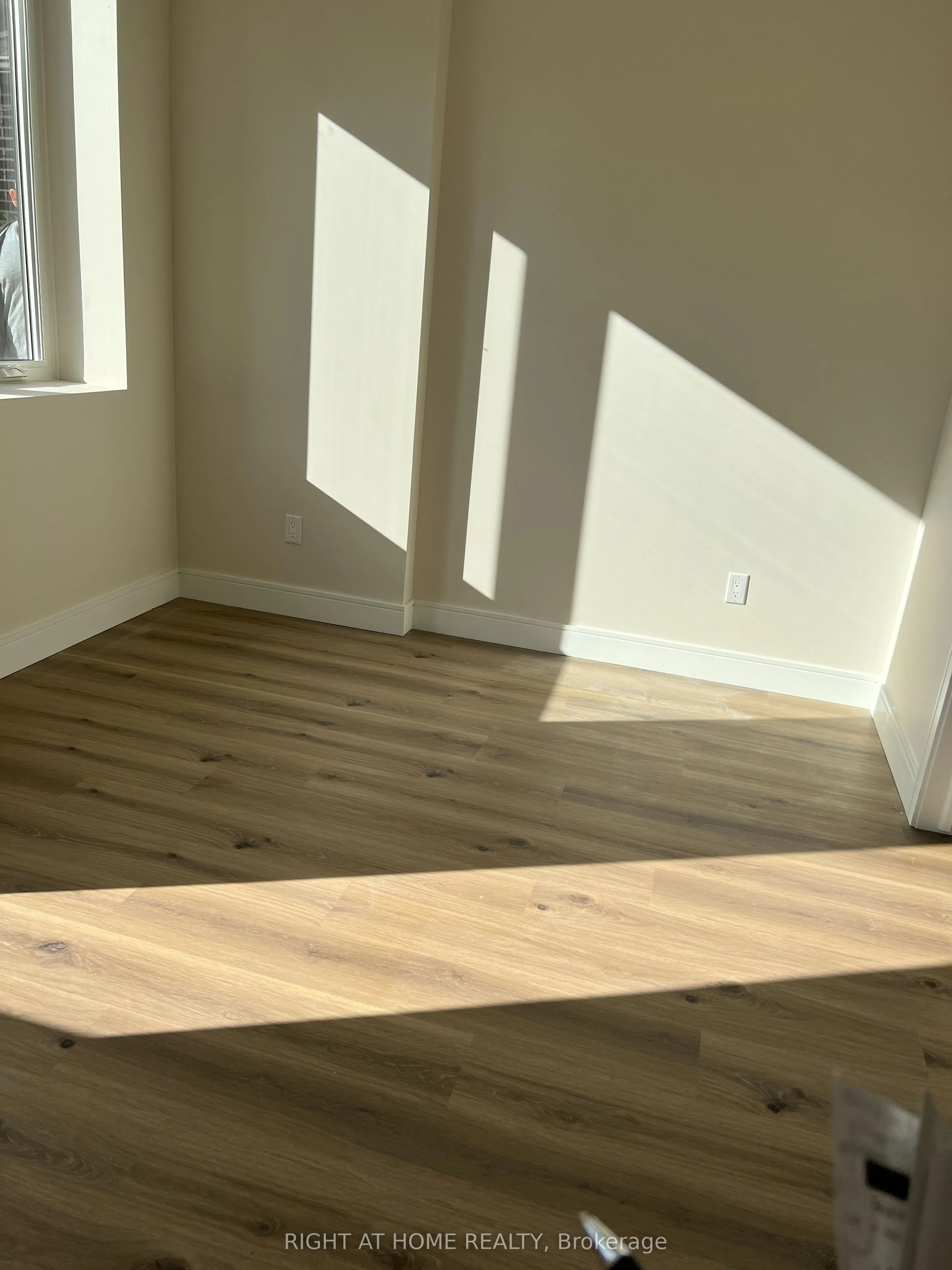 32 Cadorna Avenue, #2