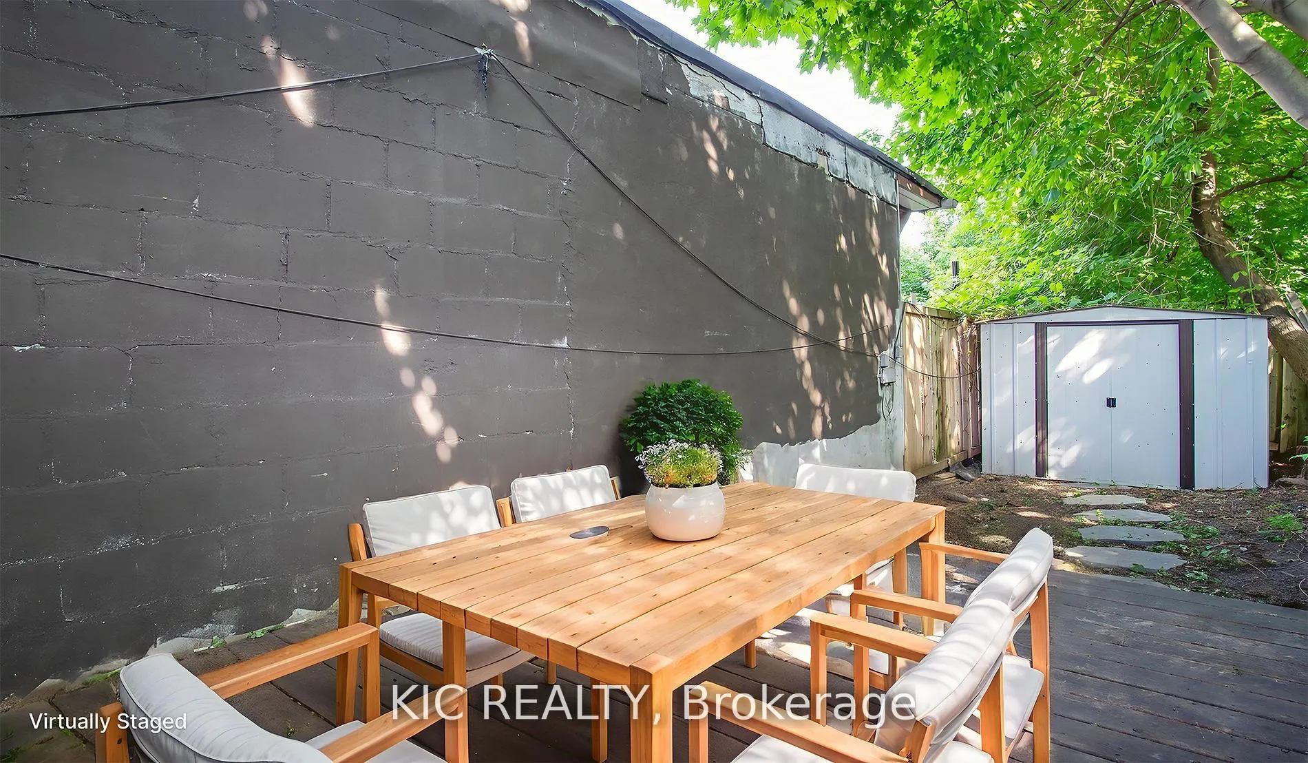 112.5 OLIVE Avenue