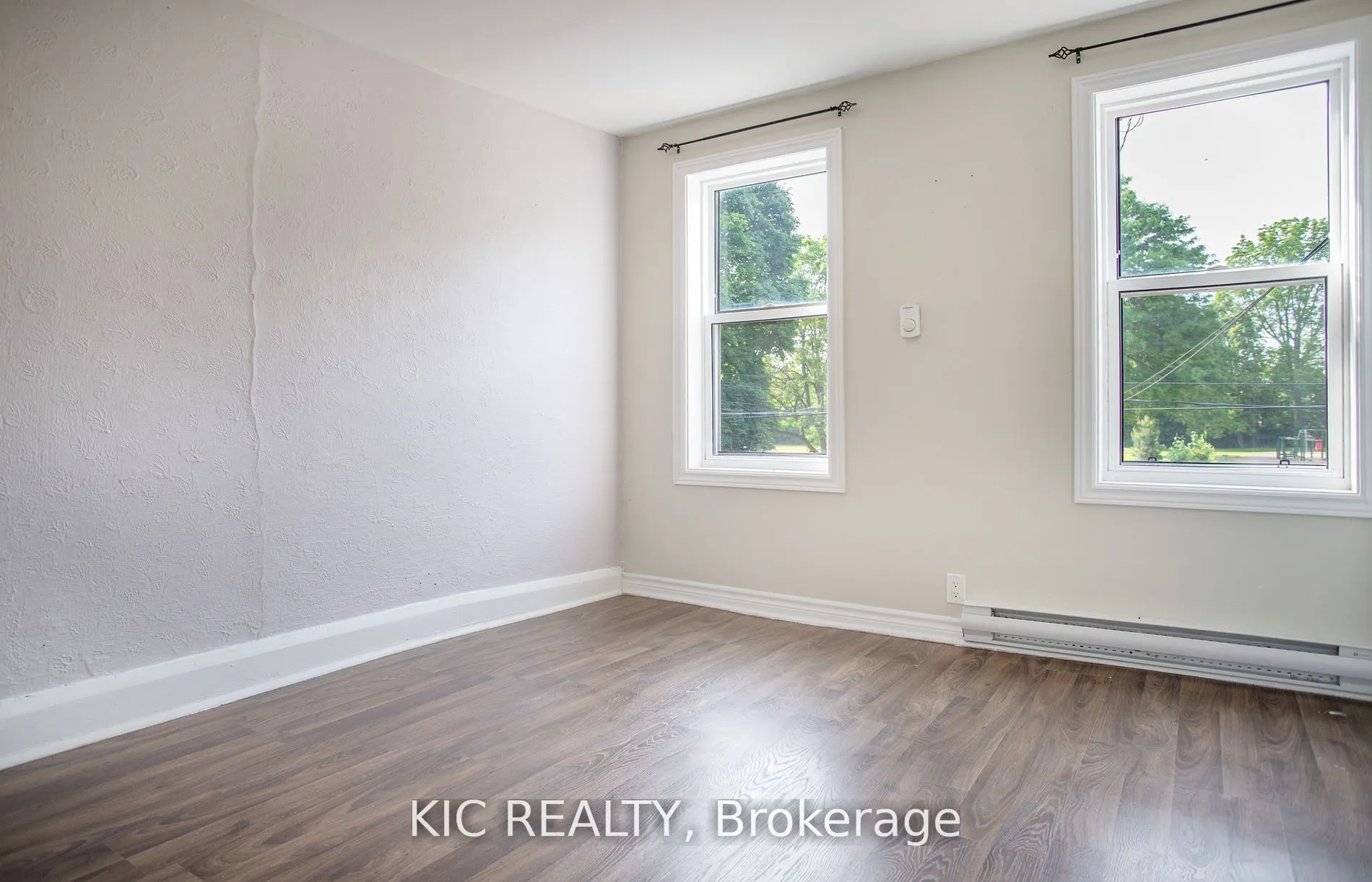 112.5 OLIVE Avenue