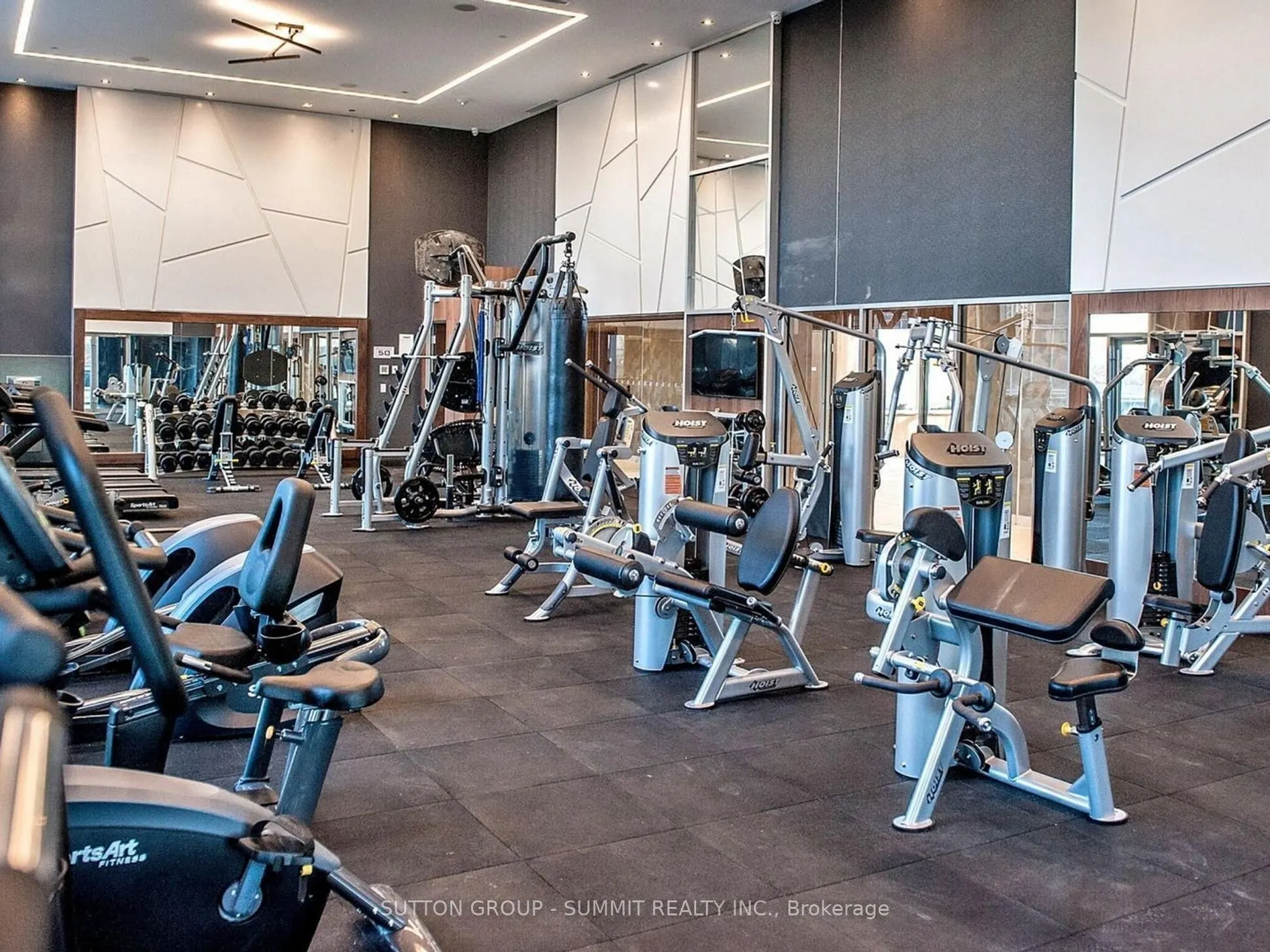 275 VILLAGE GREEN Square, #1717