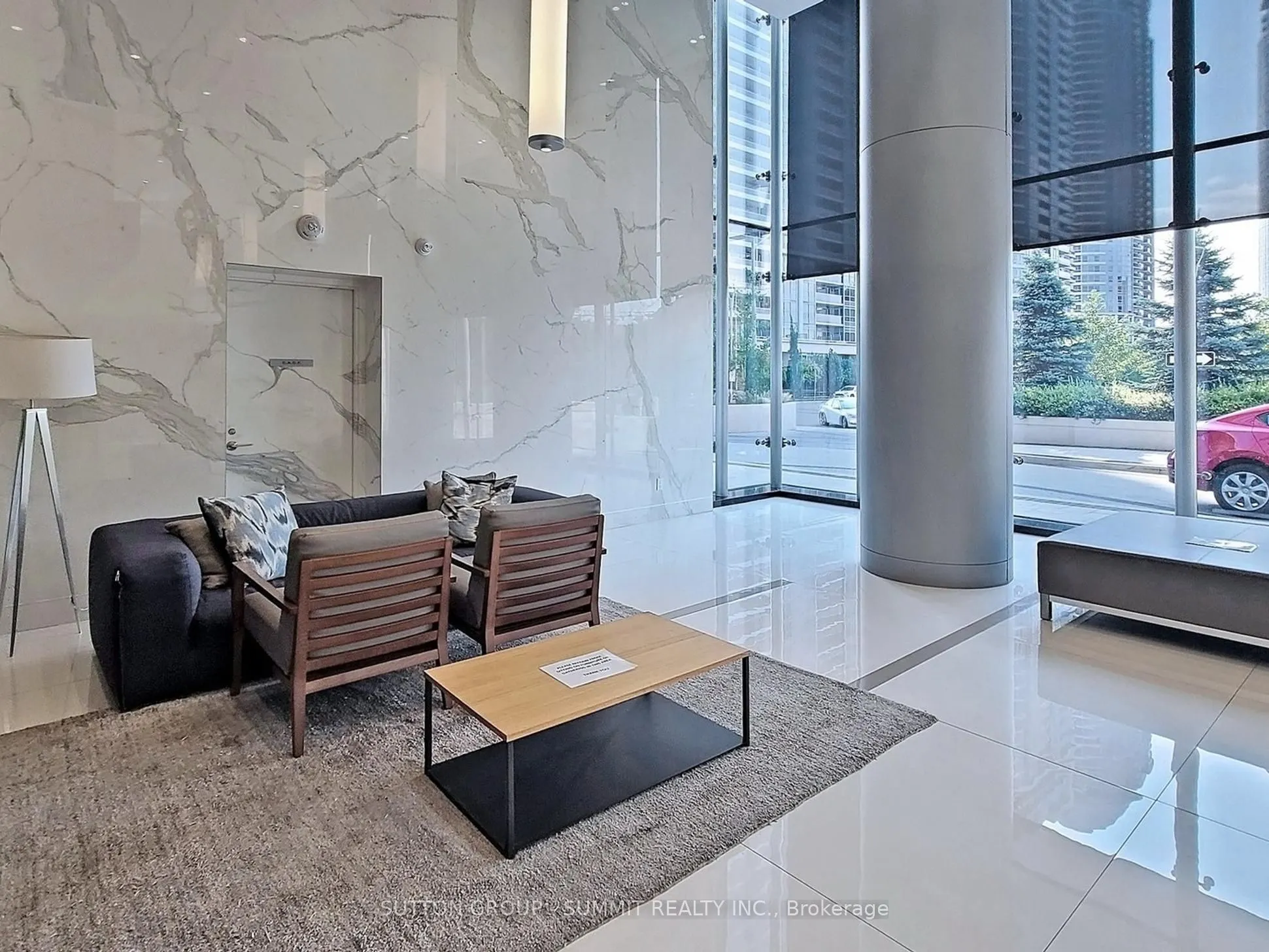 275 VILLAGE GREEN Square, #1717
