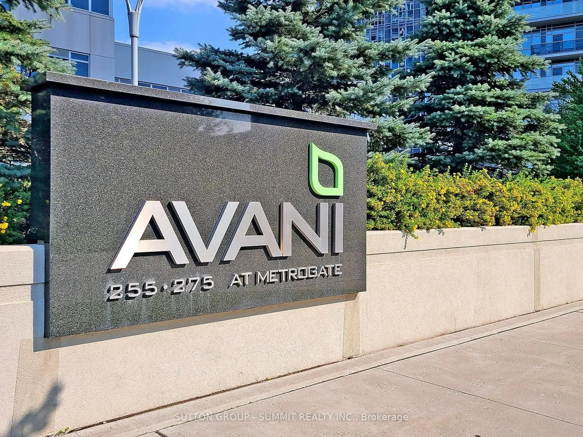 275 VILLAGE GREEN Square, #1717