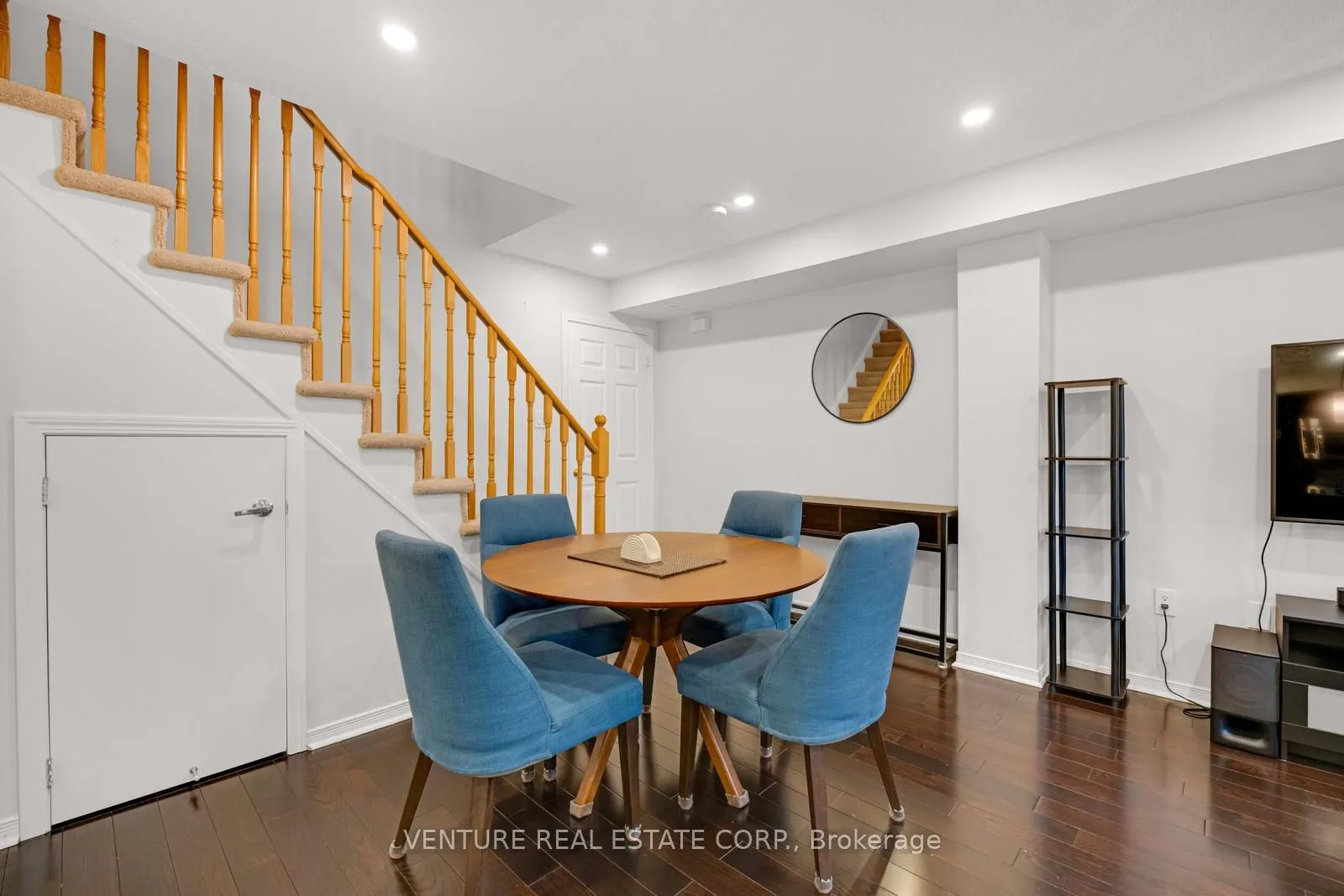 156 Kingston Road W, #9