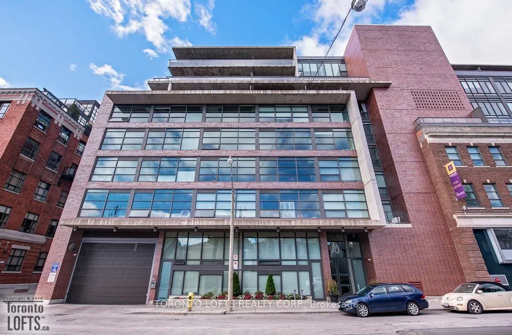90 Broadview Avenue, #611