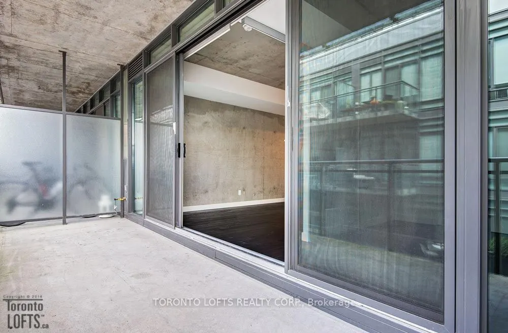 90 Broadview Avenue, #611