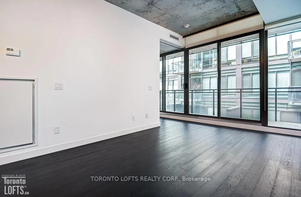 90 Broadview Avenue, #611
