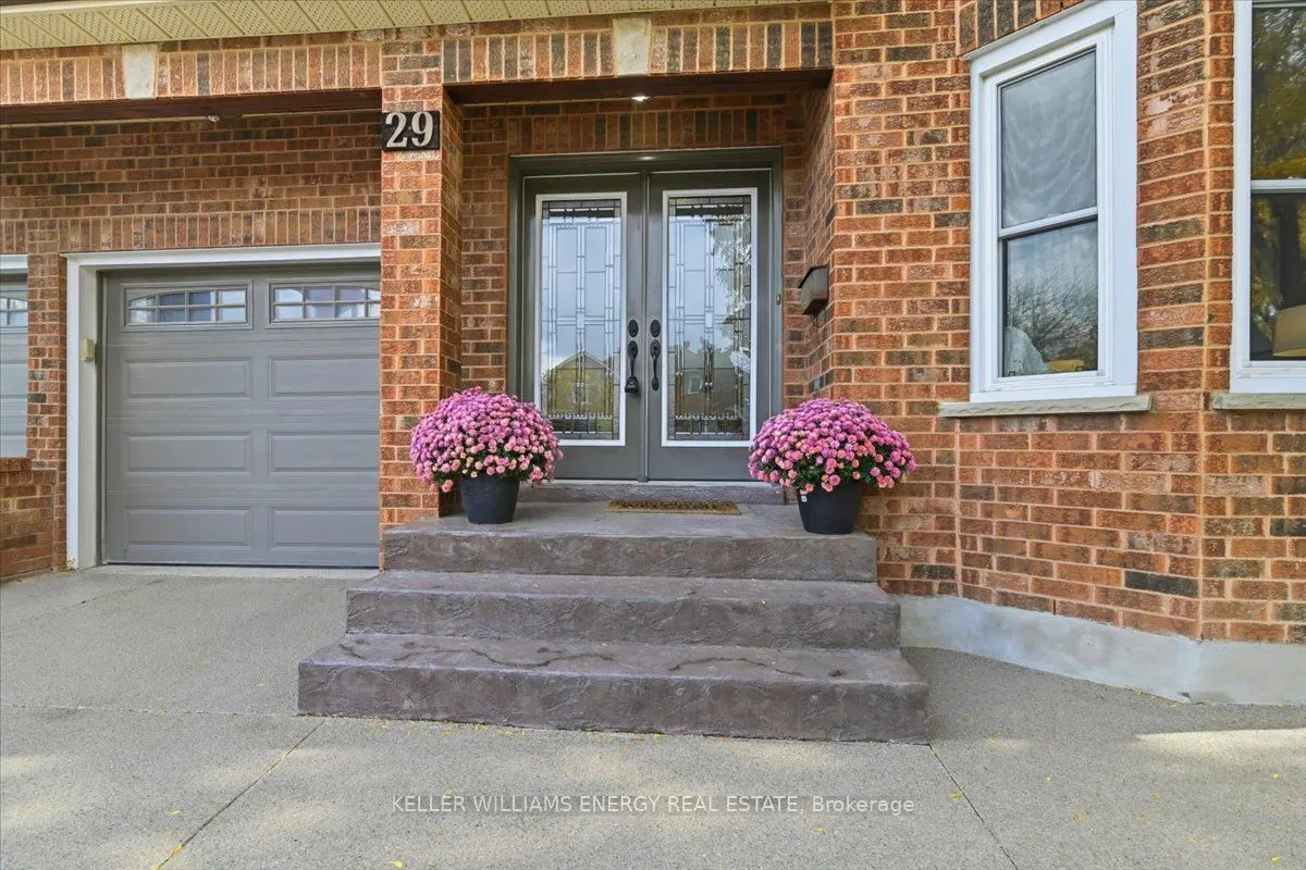 29 Braebrook Drive