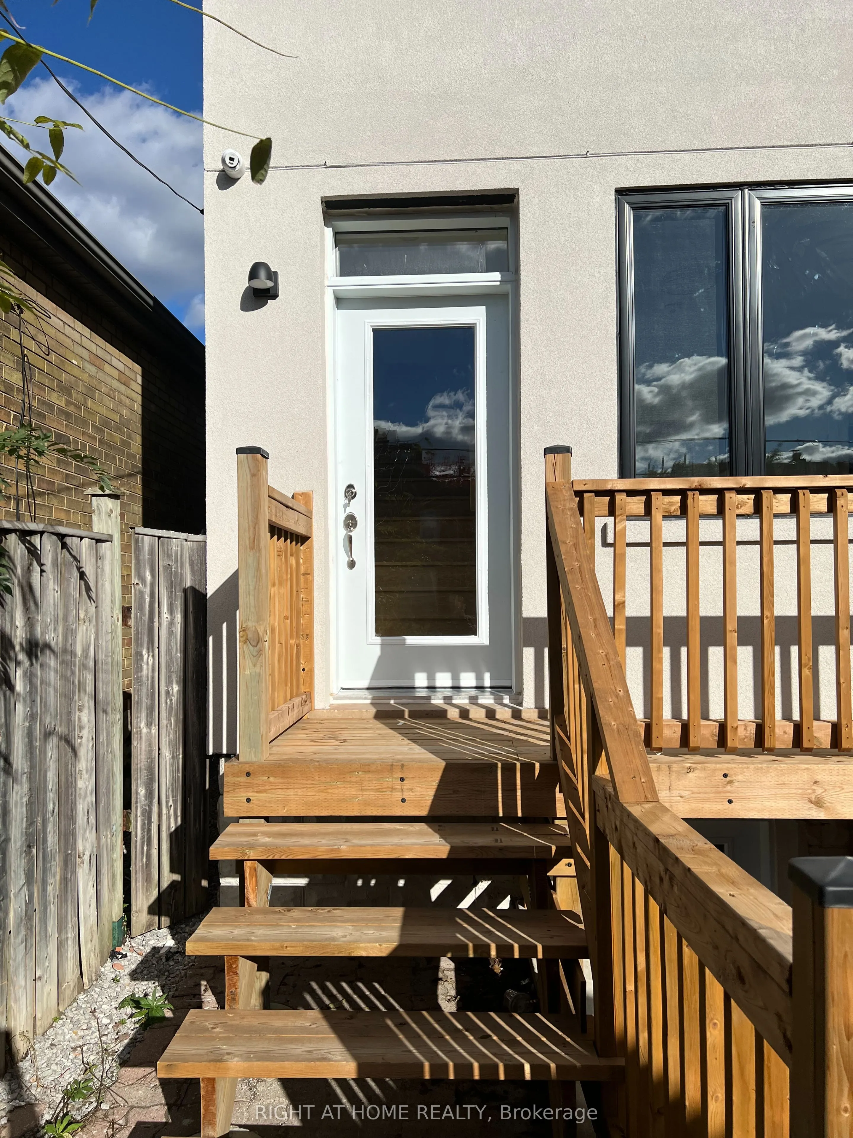 32 Cadorna Avenue, #3