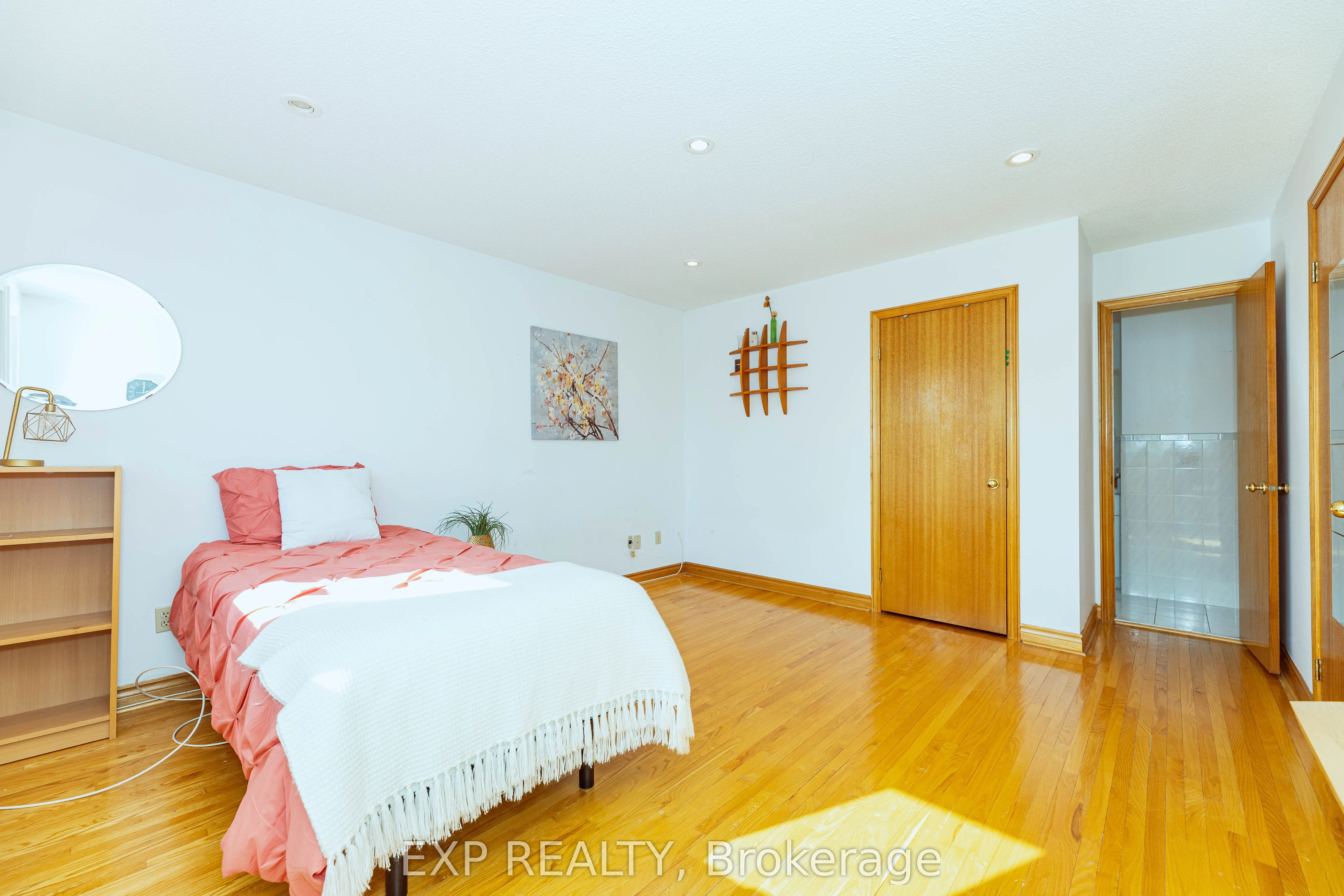 3 Emmeline Crescent