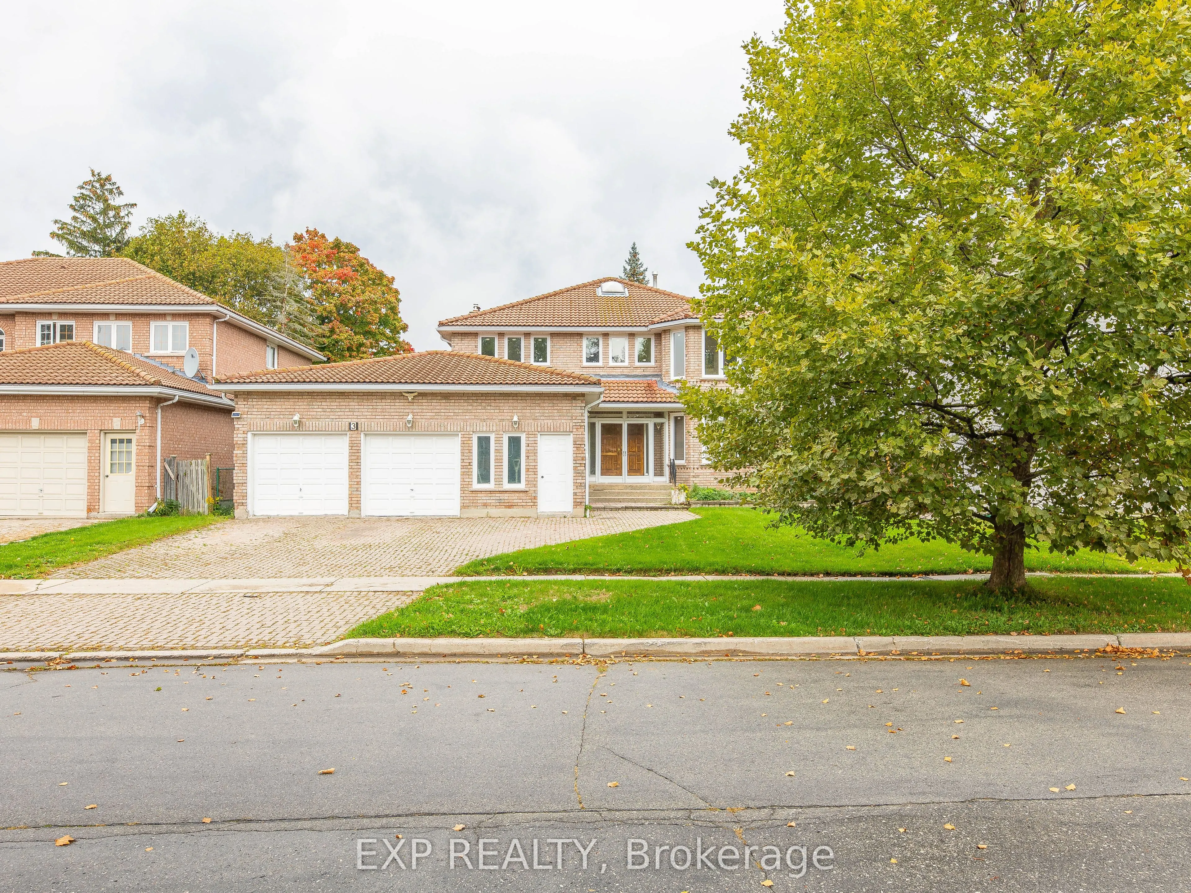 3 Emmeline Crescent