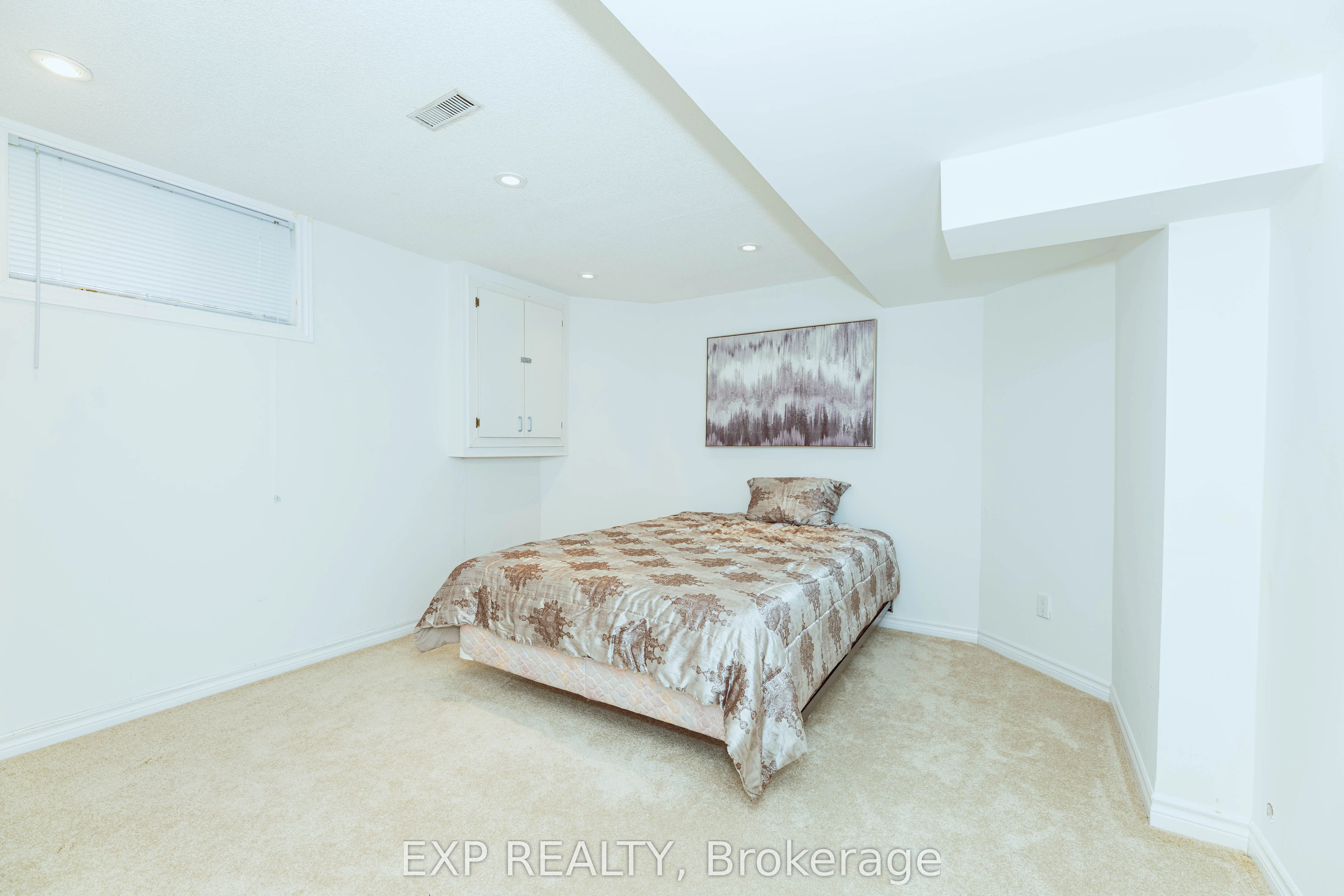 3 Emmeline Crescent