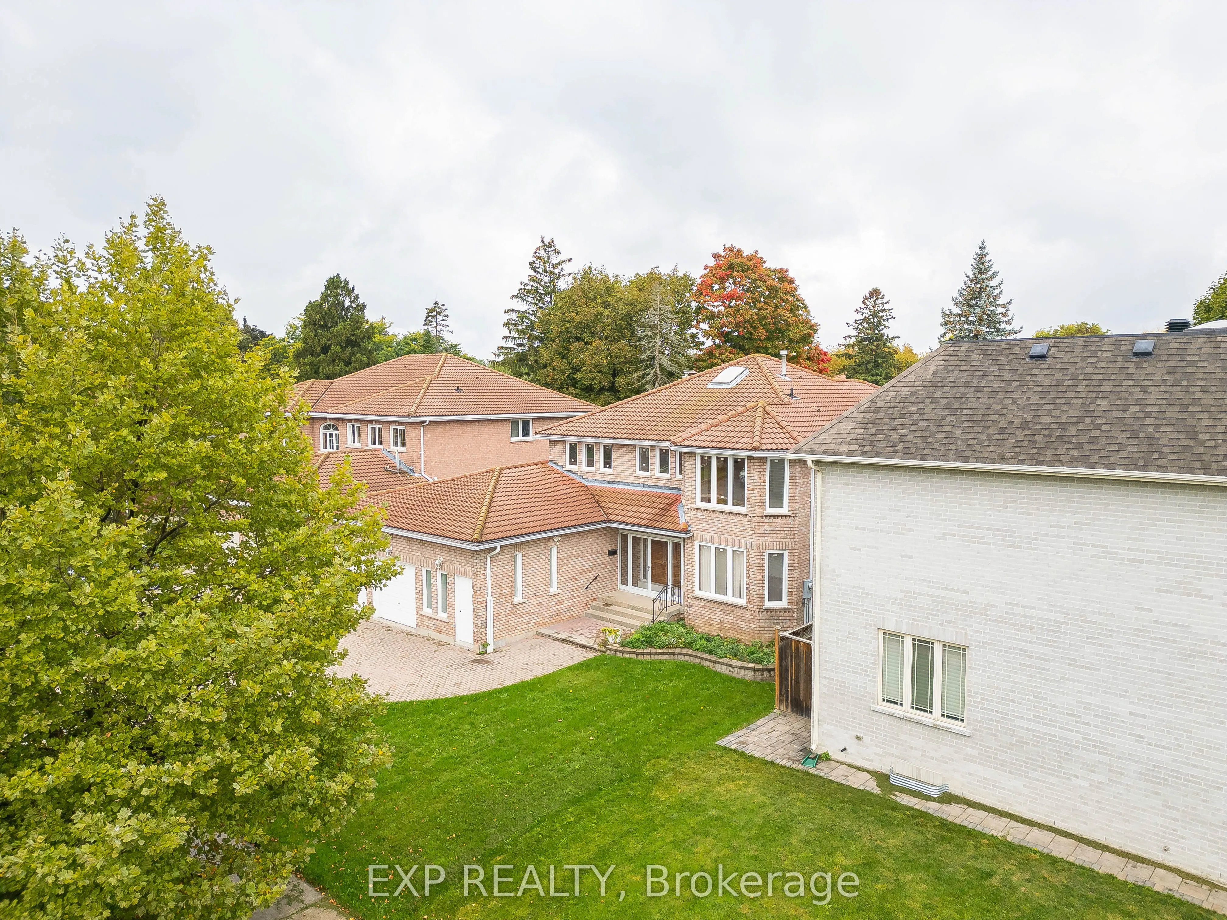 3 Emmeline Crescent