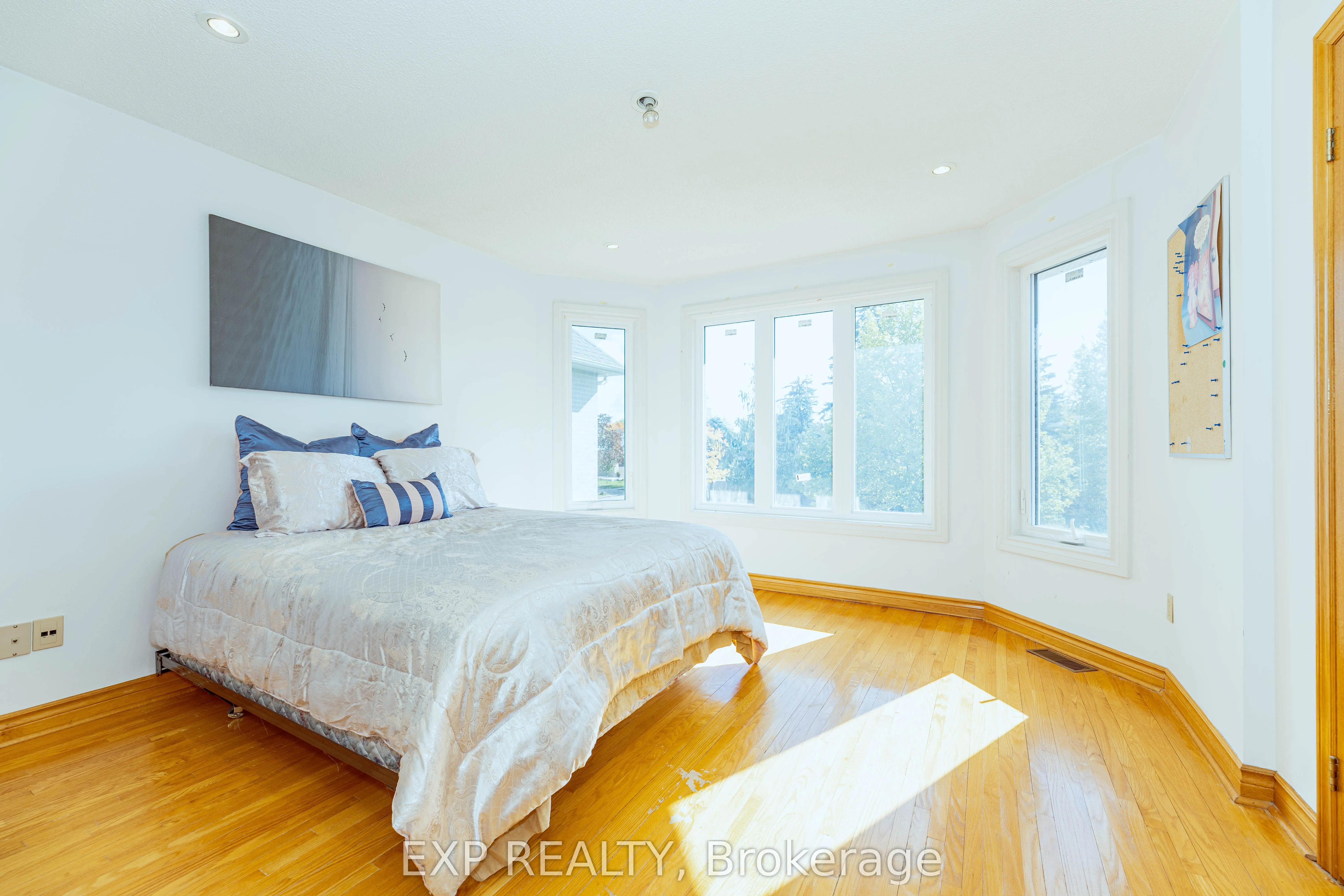 3 Emmeline Crescent