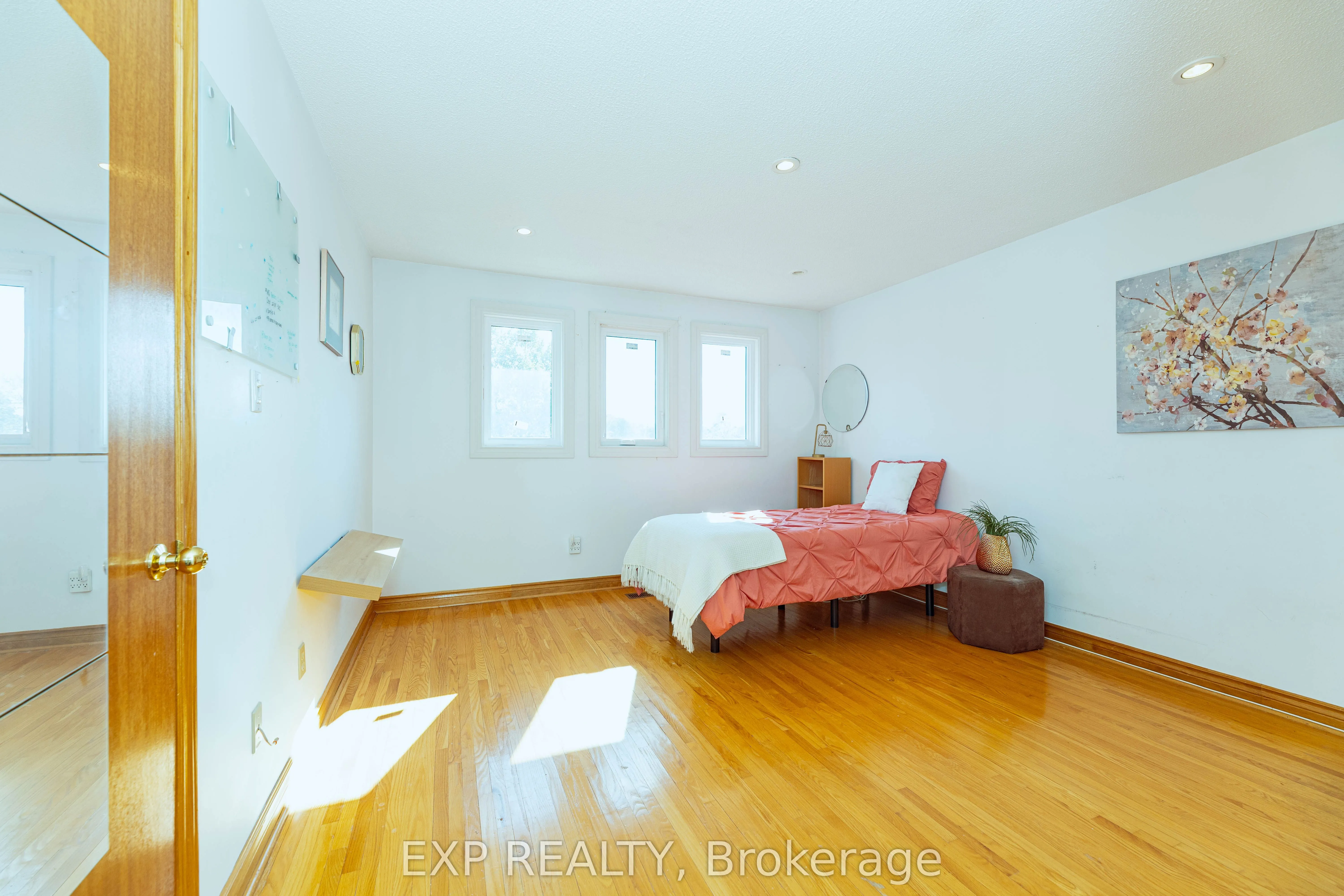 3 Emmeline Crescent