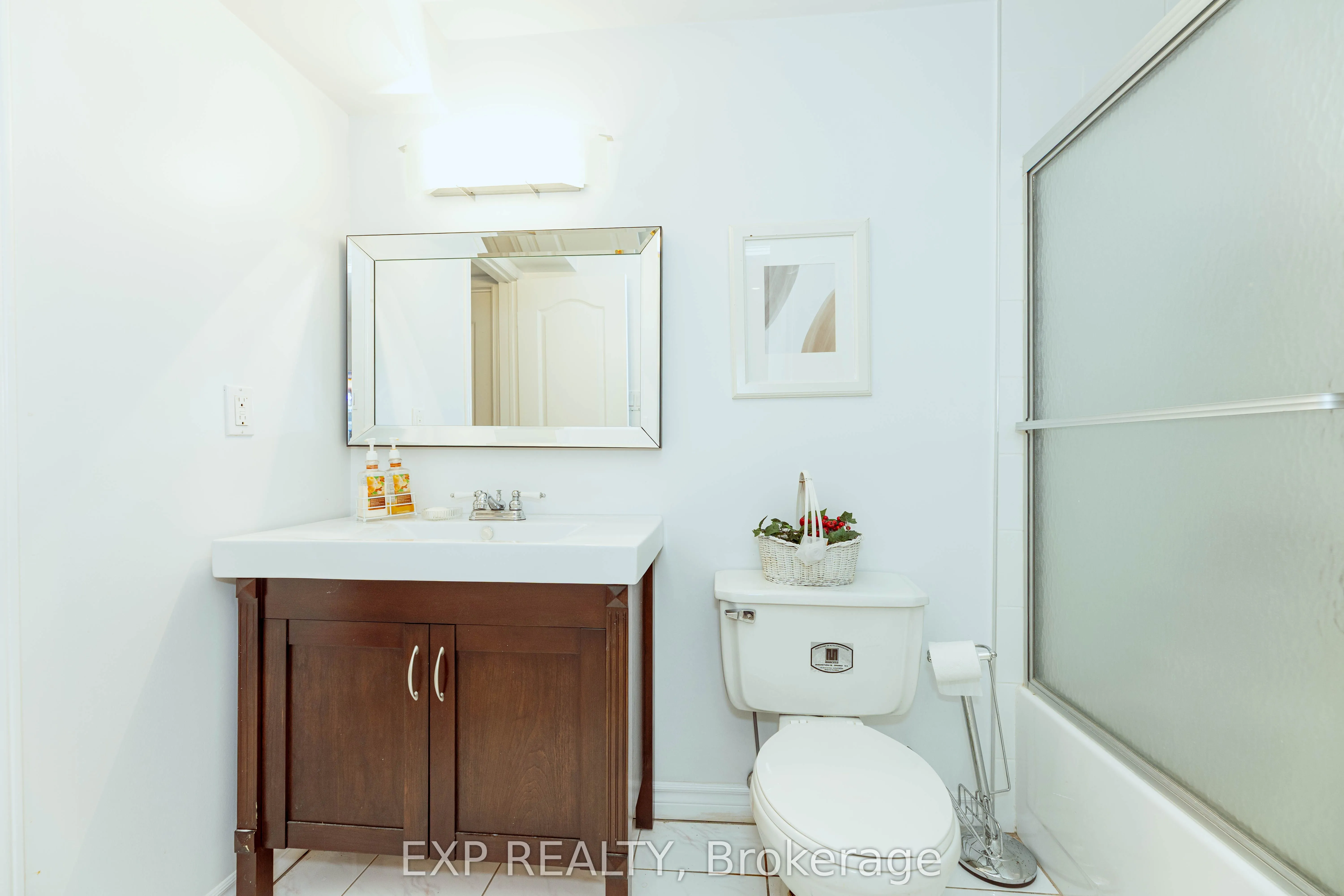 3 Emmeline Crescent