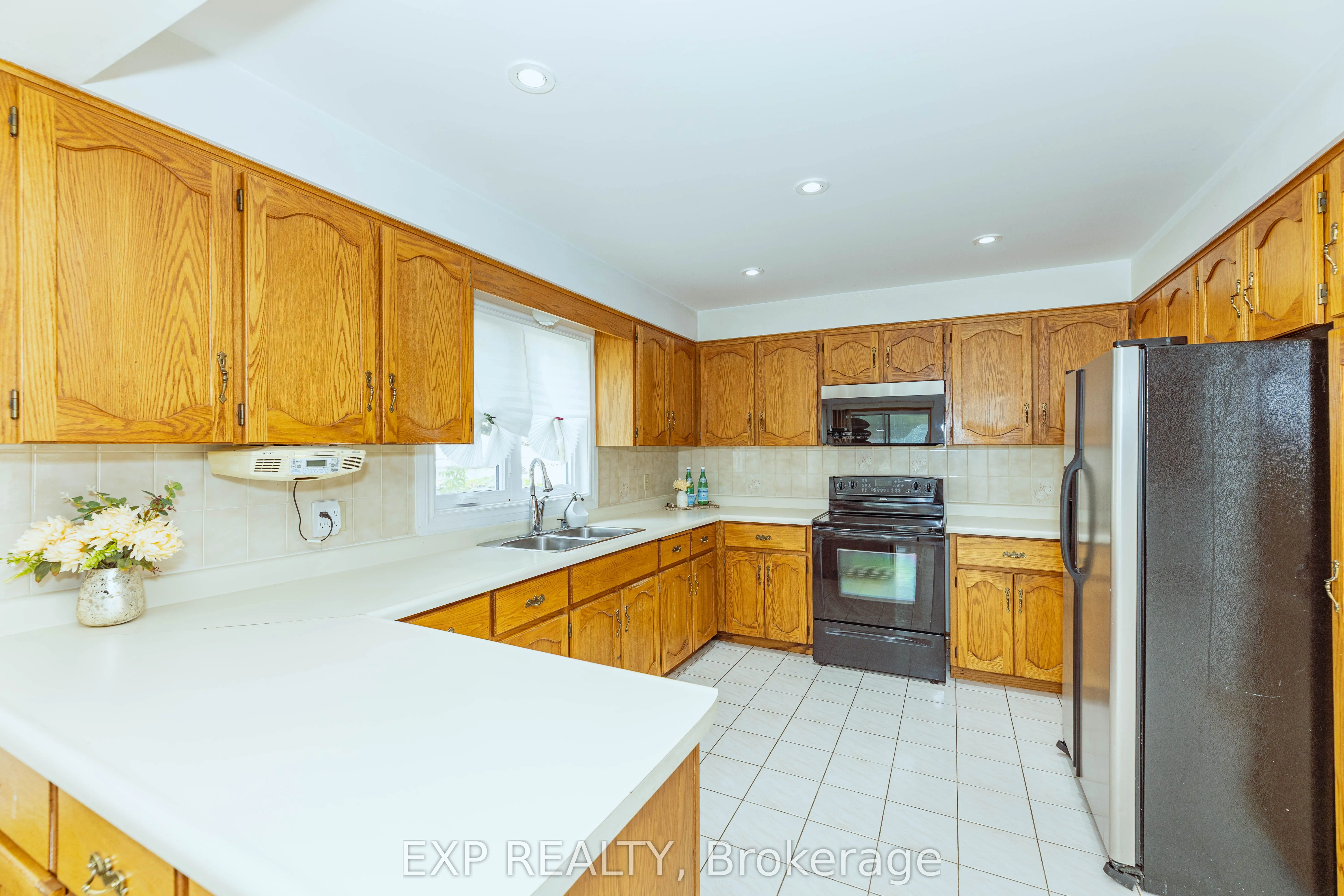 3 Emmeline Crescent