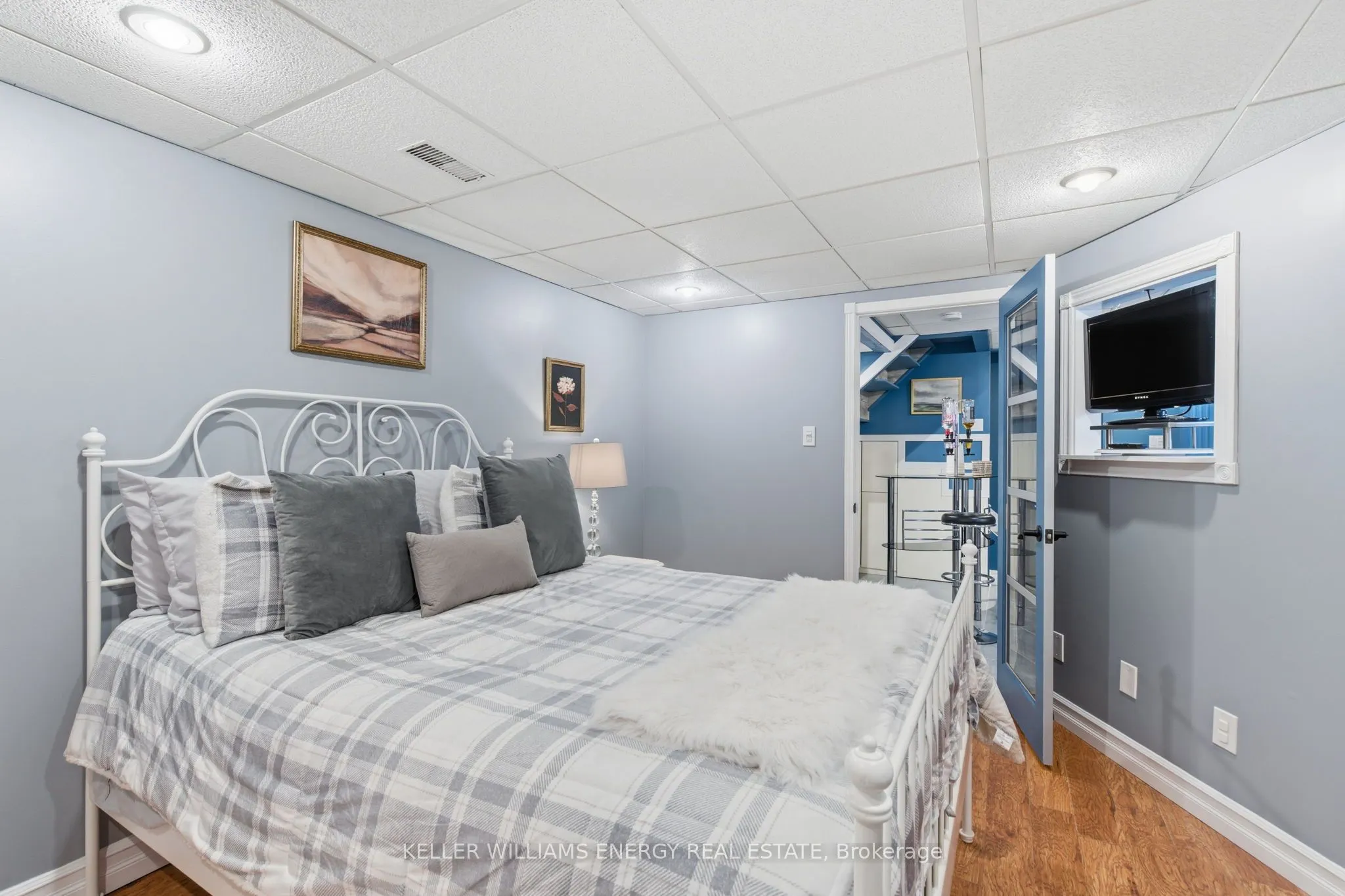 99 Bonnycastle Drive