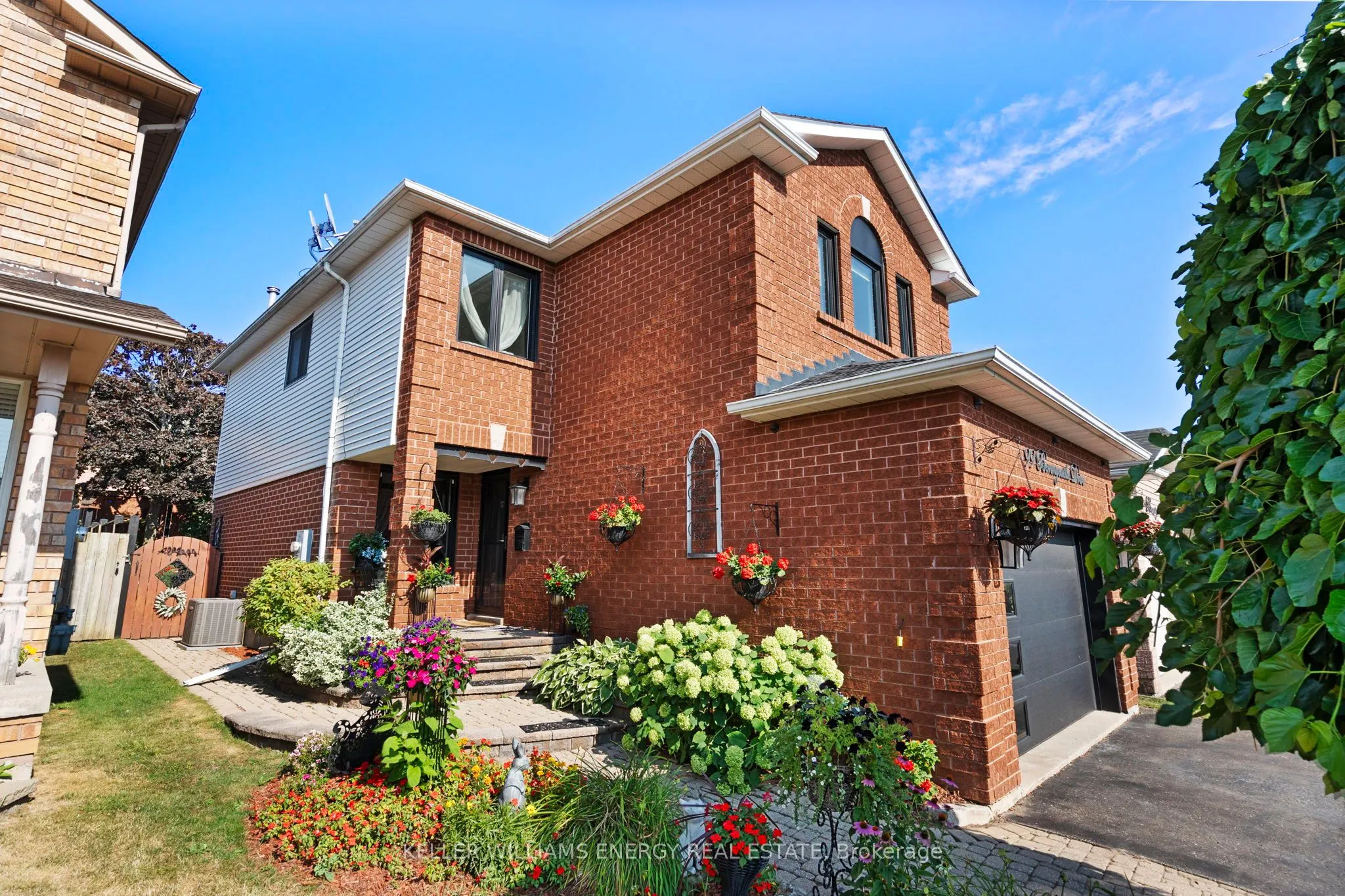 99 Bonnycastle Drive