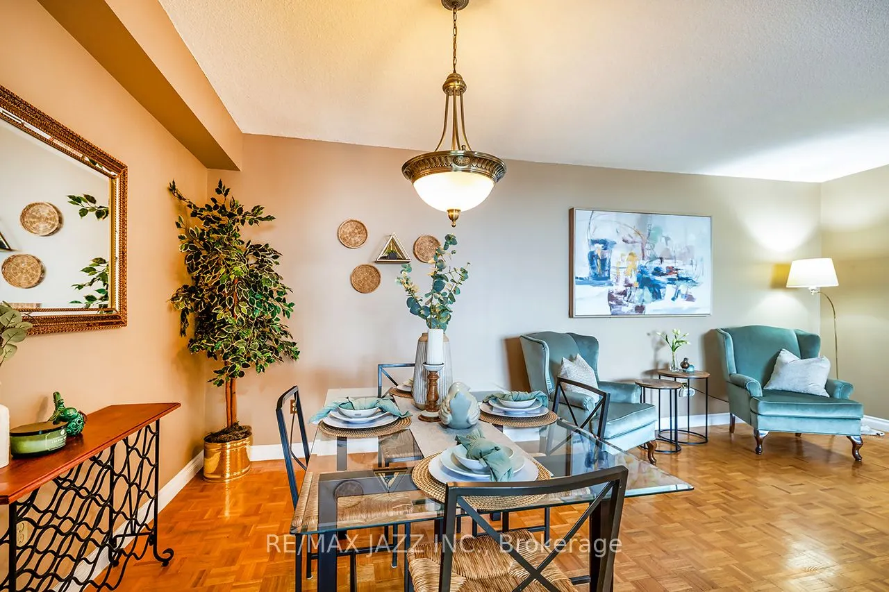 92 Church Street S, #PH 4