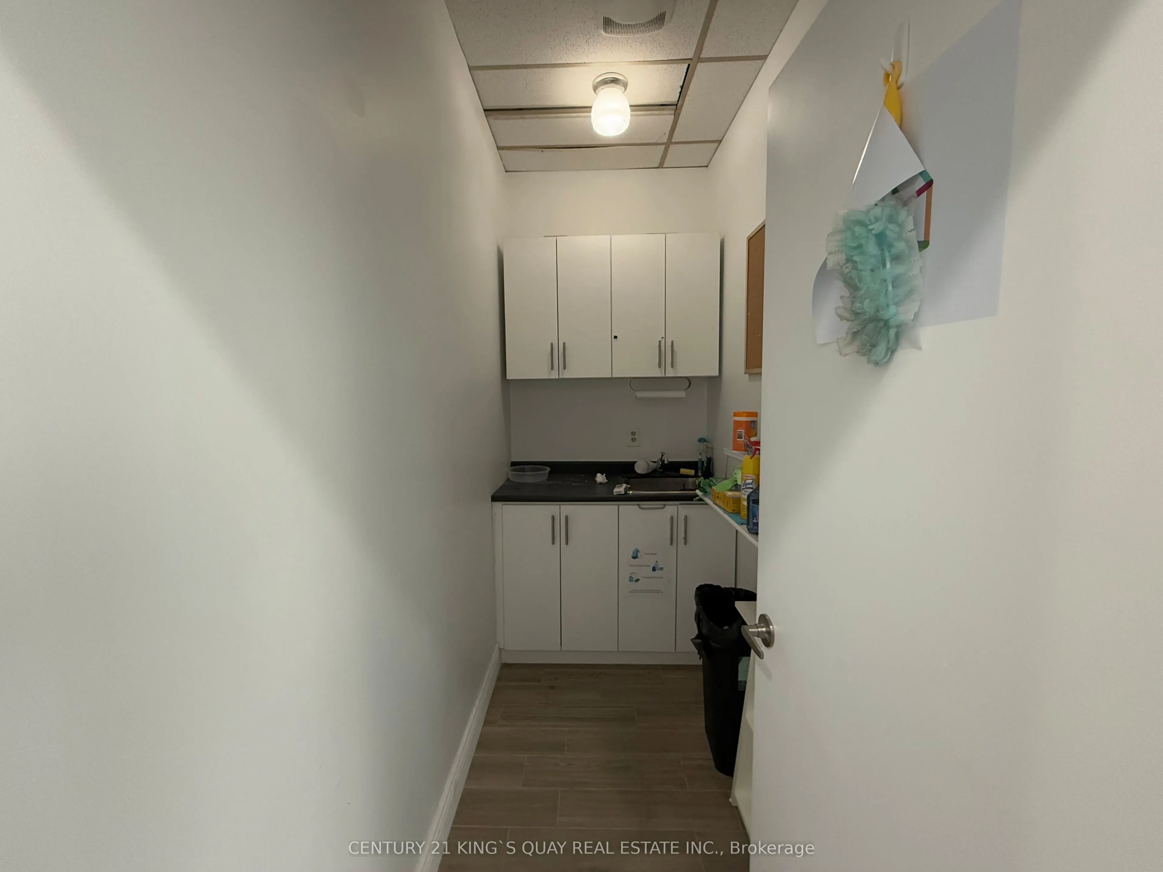 3459 Sheppard Avenue E, #210
