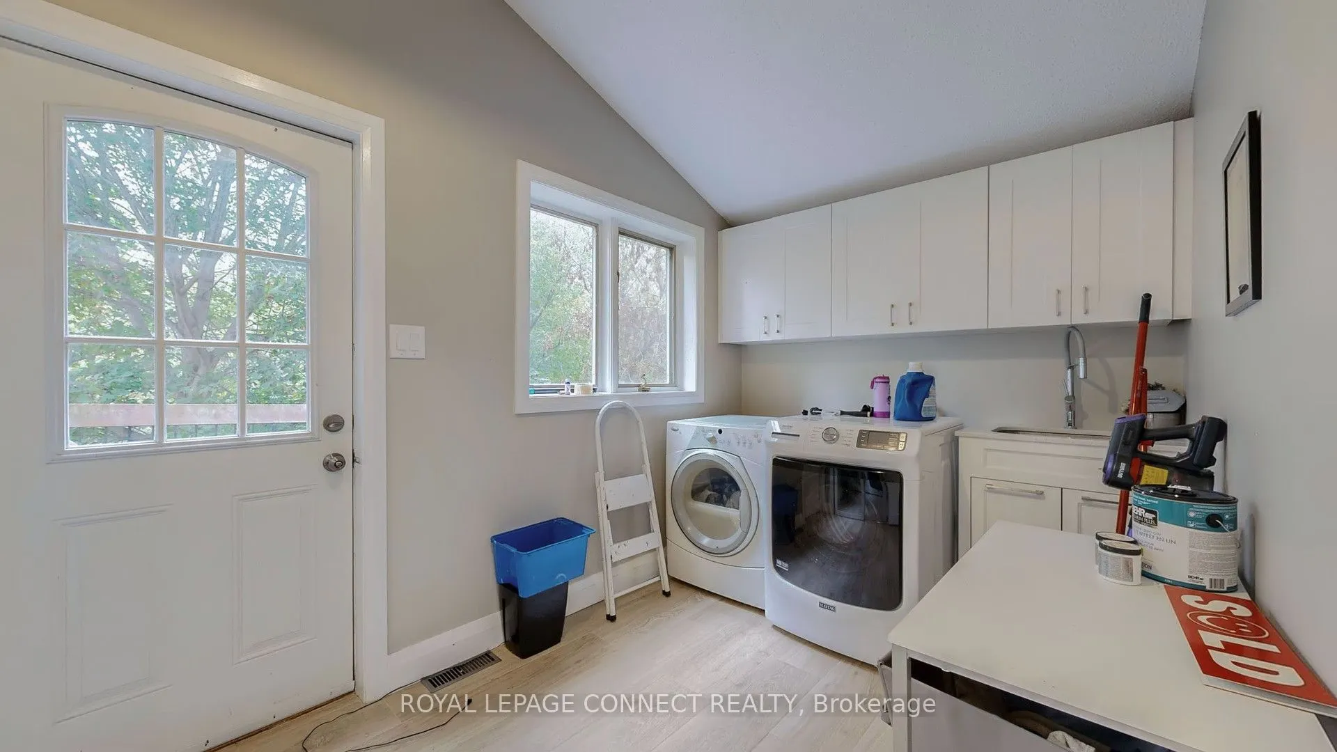 1406 Old Forest Road