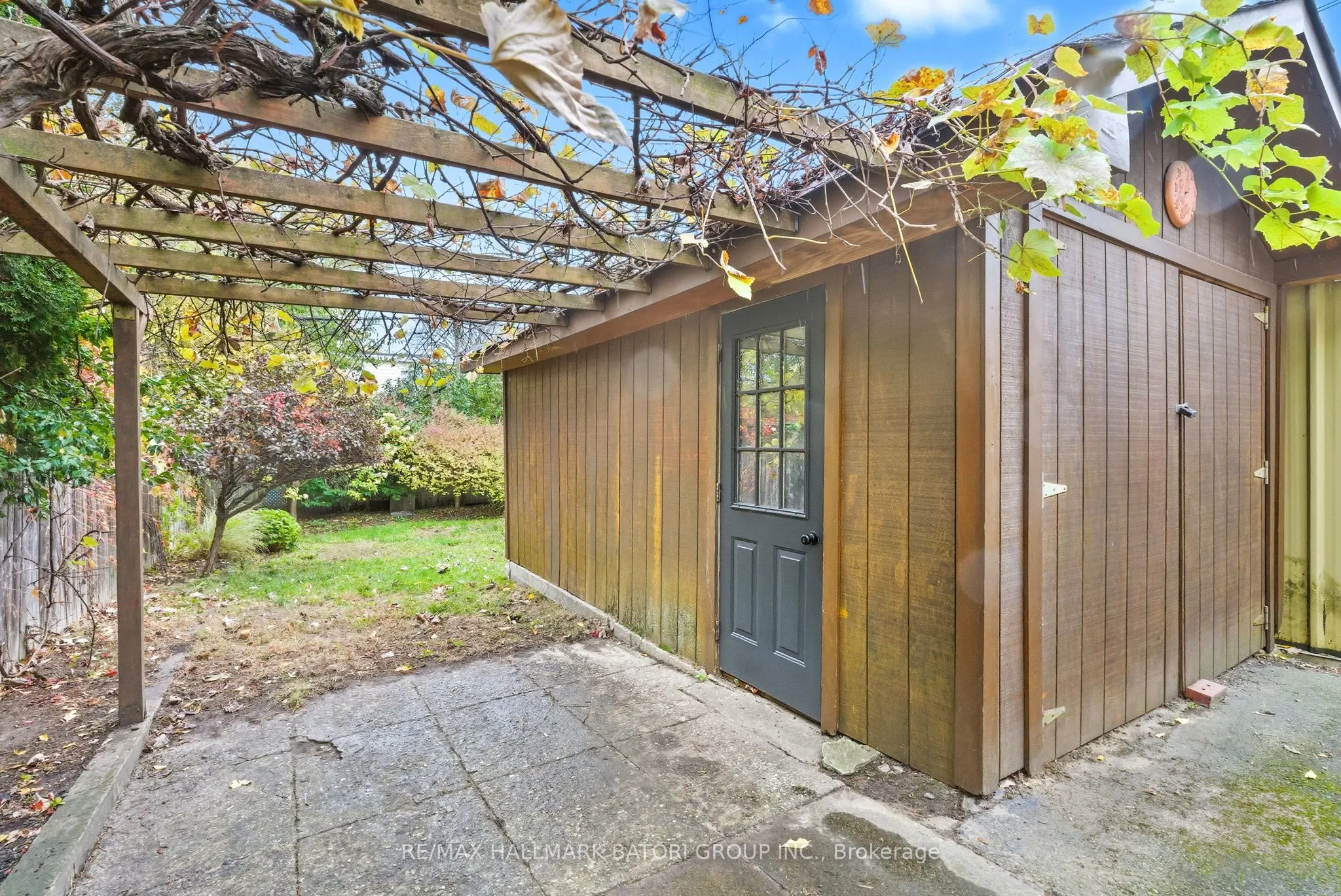249 Glebeholme Boulevard