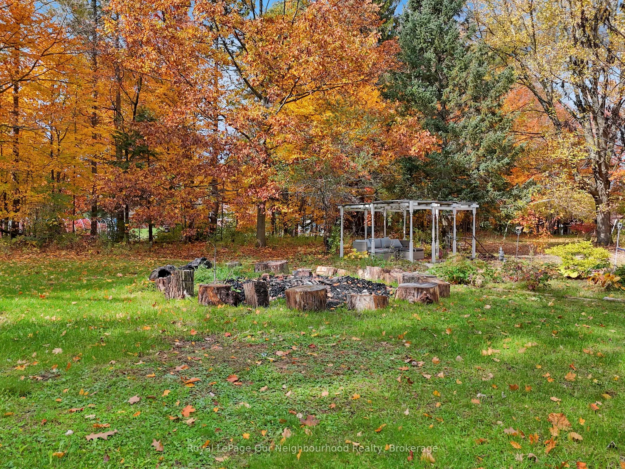 3828 Newtonville Road