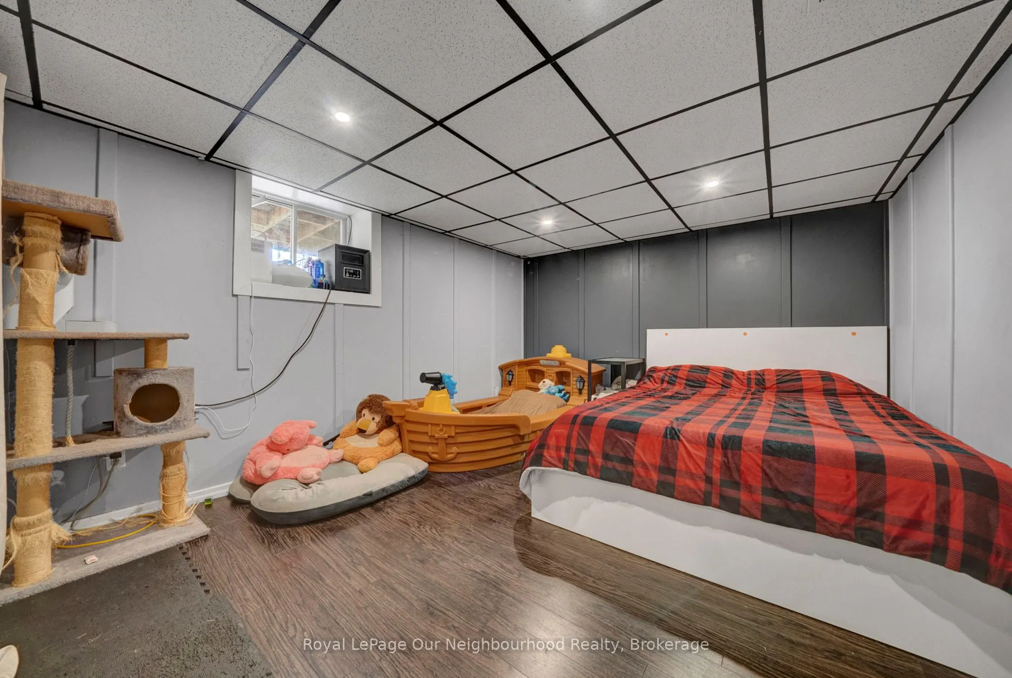 3828 Newtonville Road