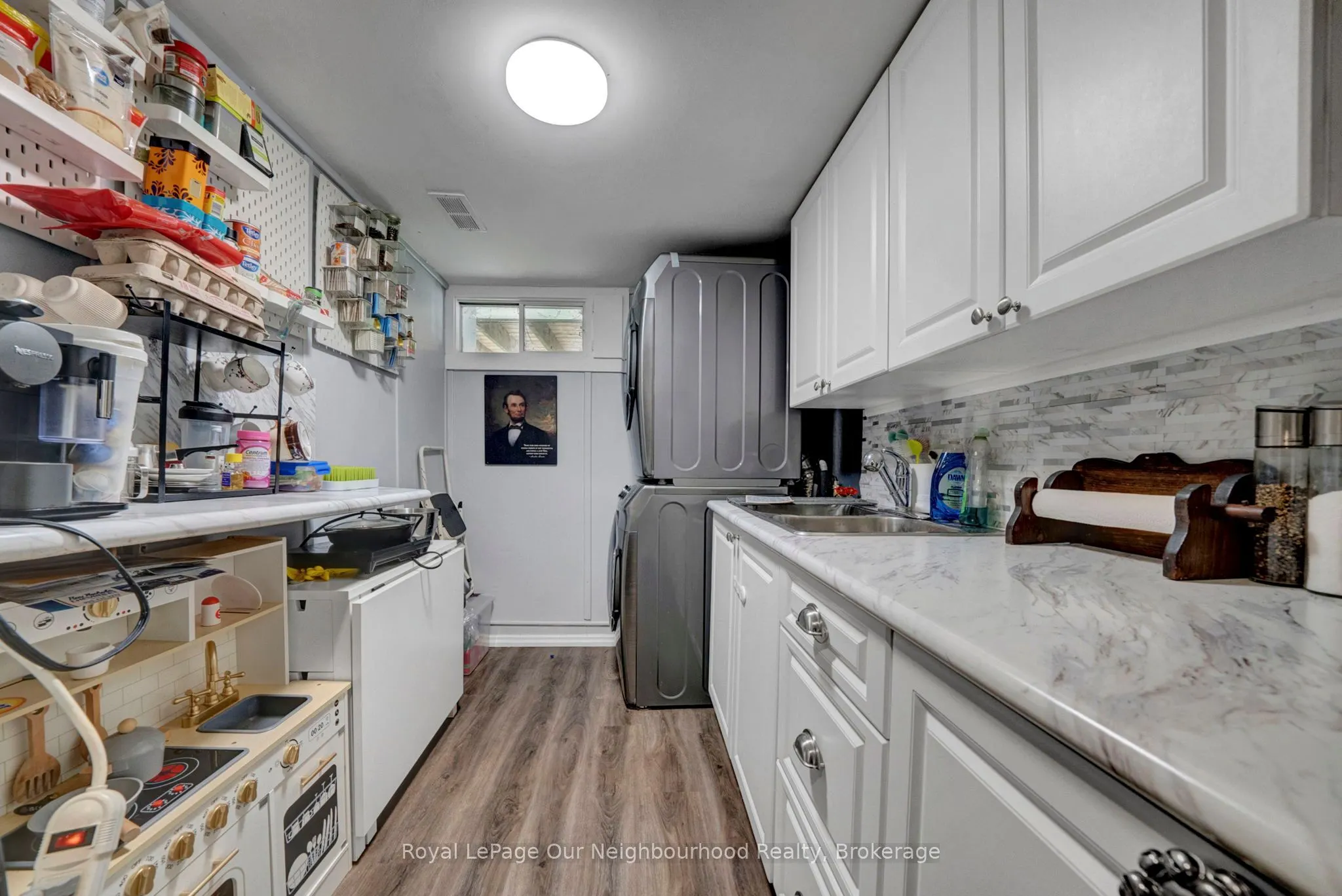 3828 Newtonville Road