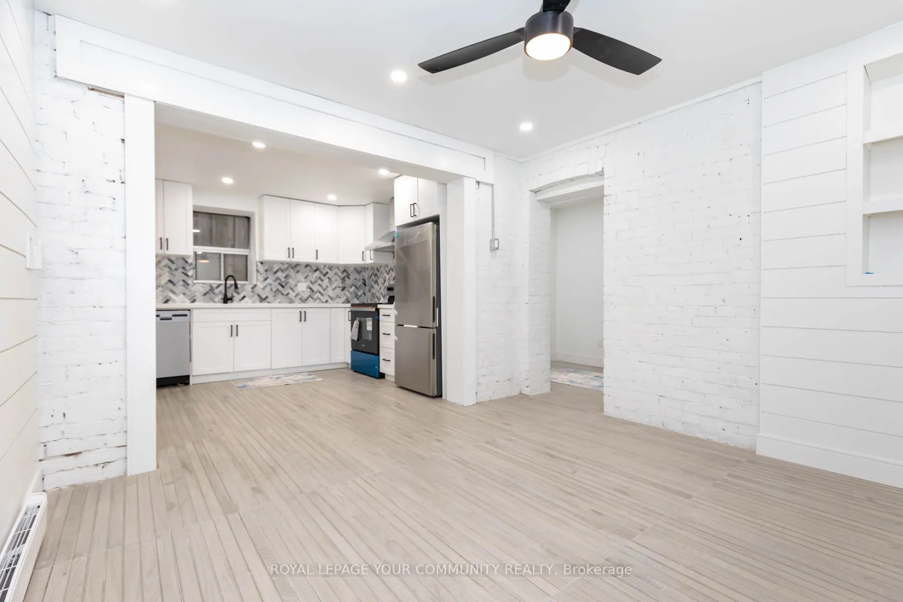 38 Leuty Avenue, #1A