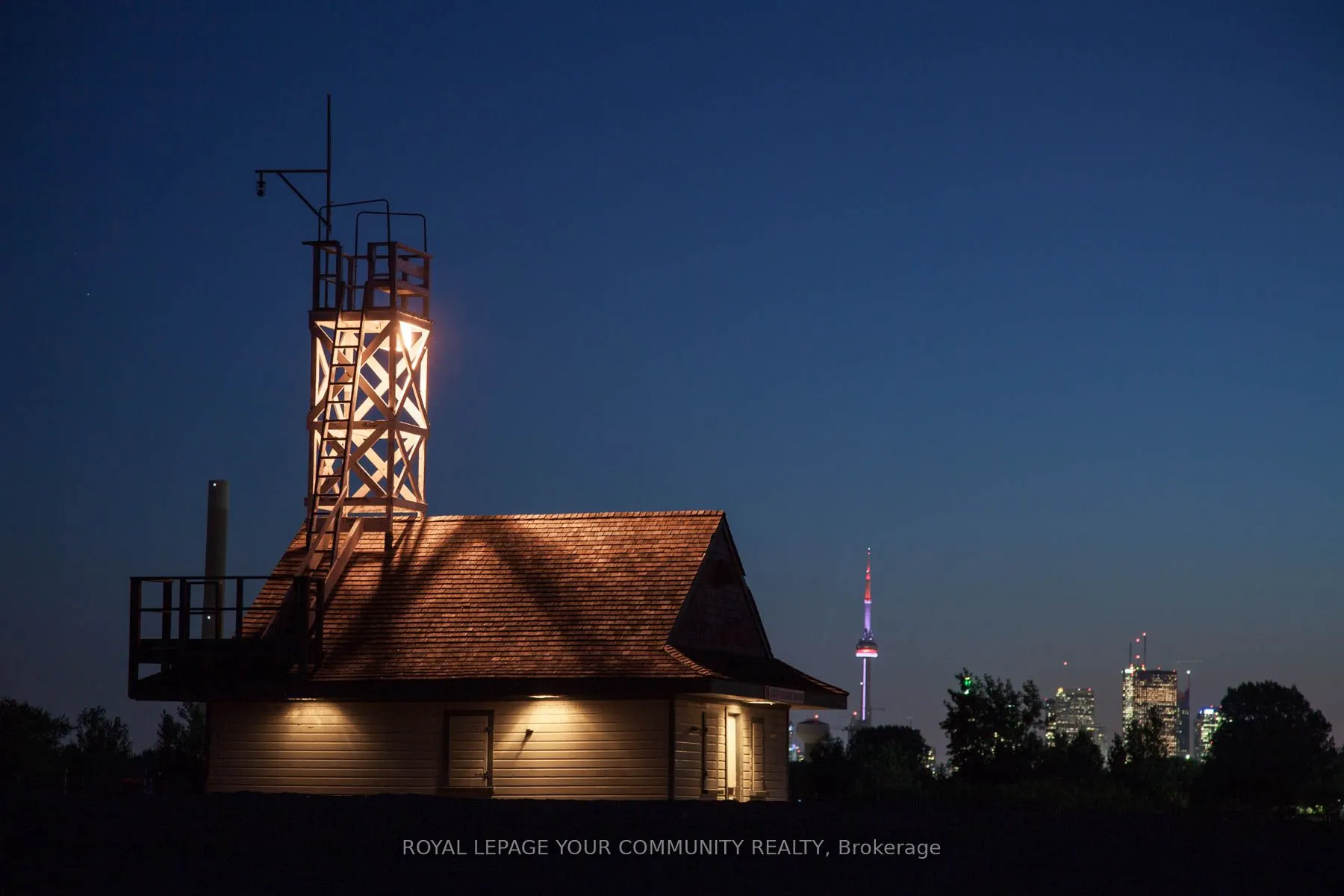 38 Leuty Avenue, #1A