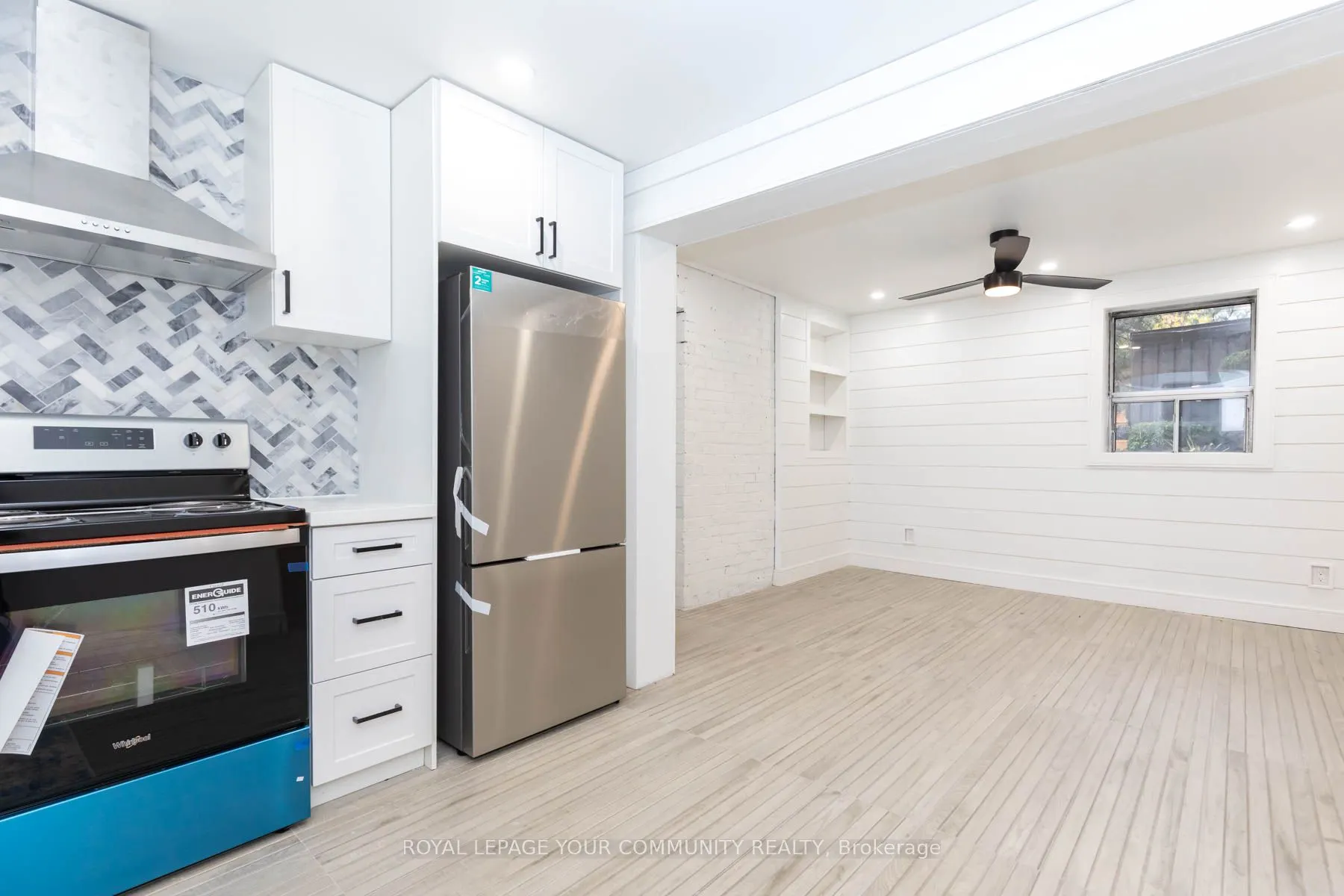 38 Leuty Avenue, #1A