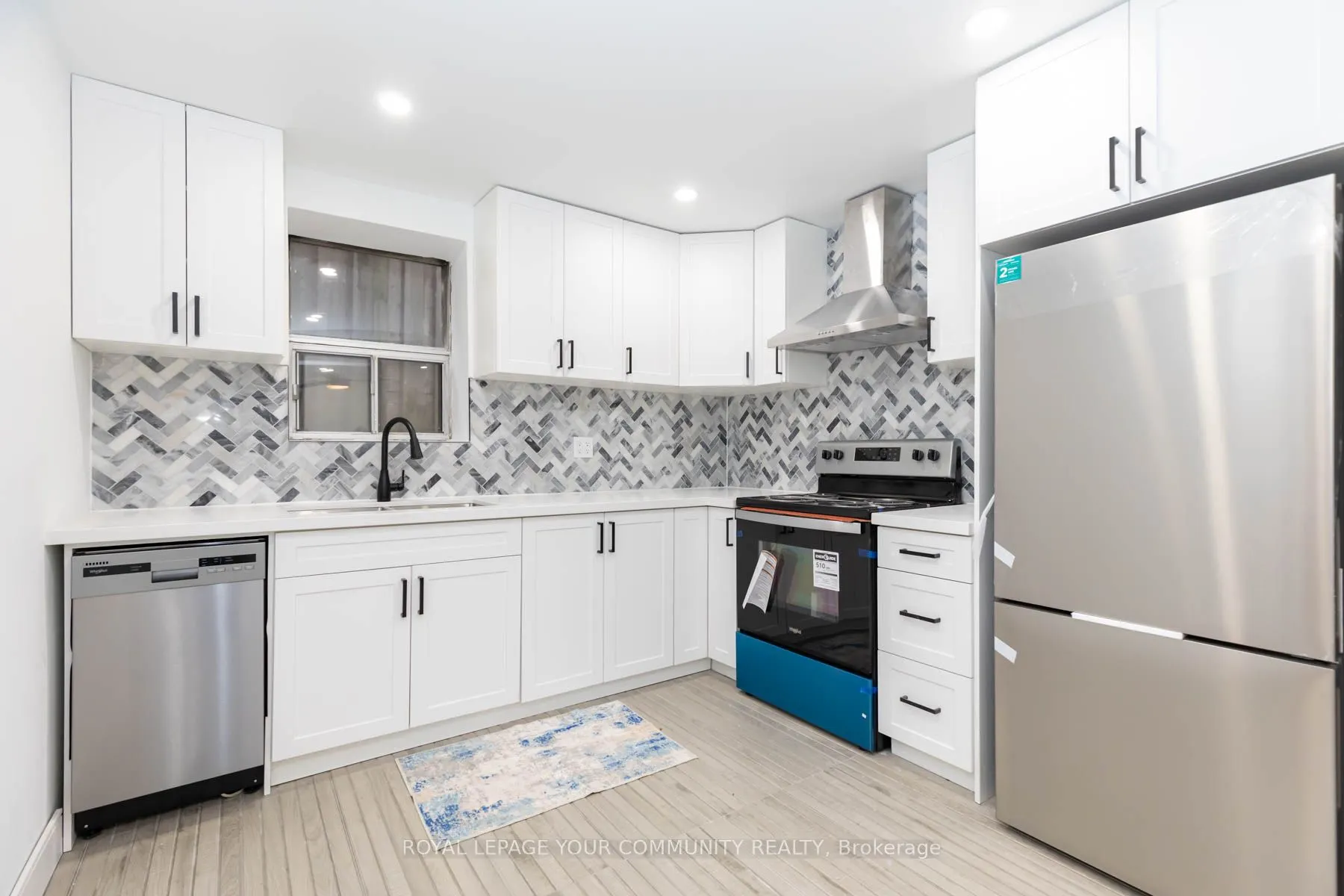 38 Leuty Avenue, #1A