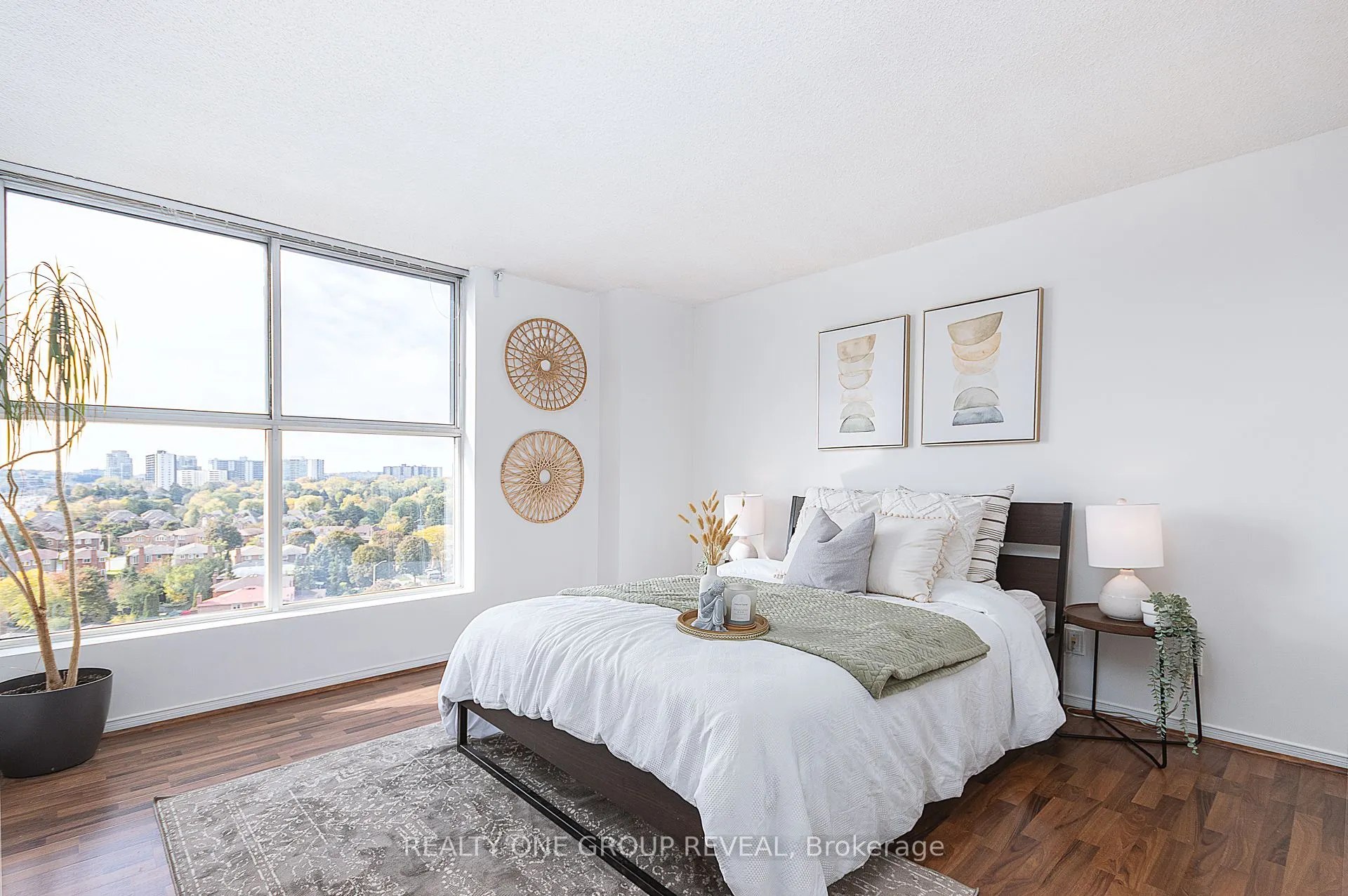90 Dale Avenue, #06
