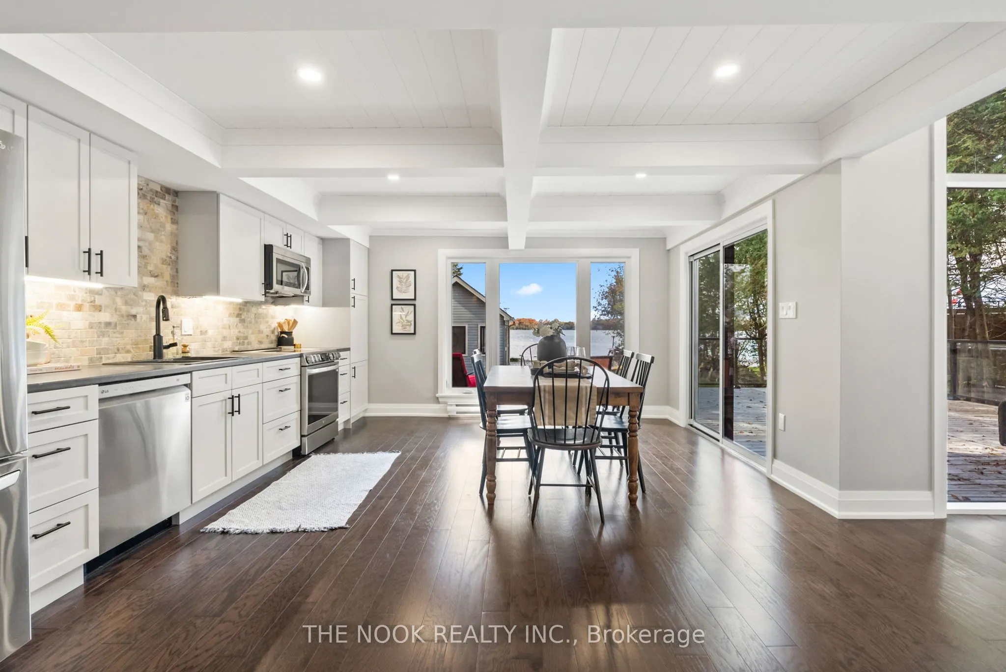 55 Honey's Beach Road