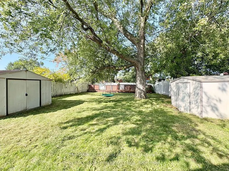 564 McCowan Road, #Main