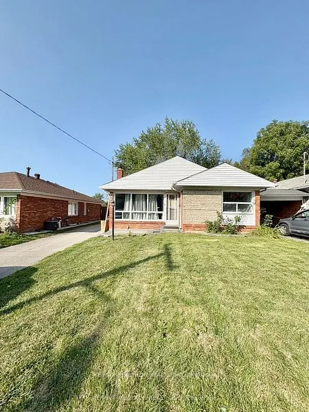 564 McCowan Road, #Main