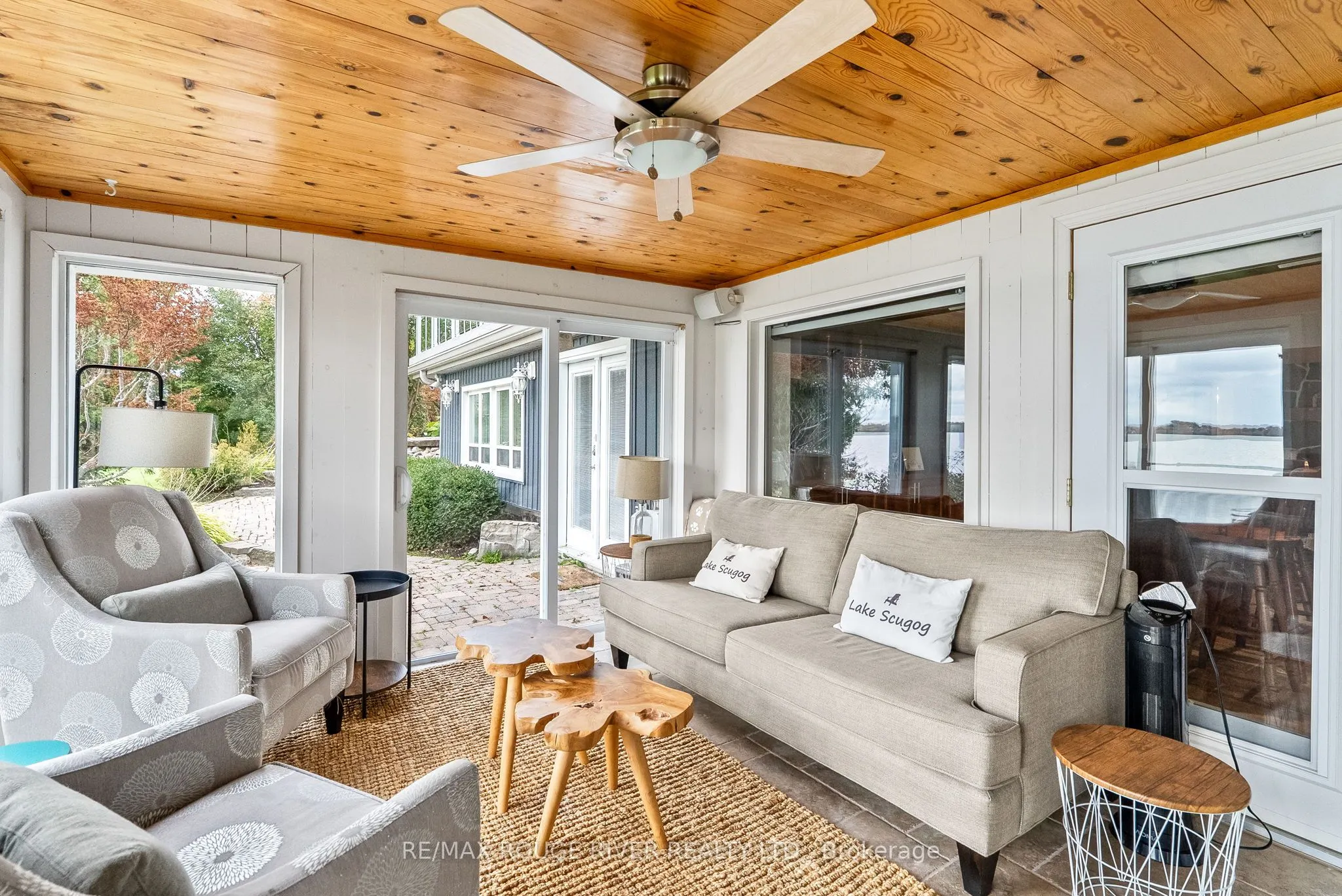 6 Ambleside Drive