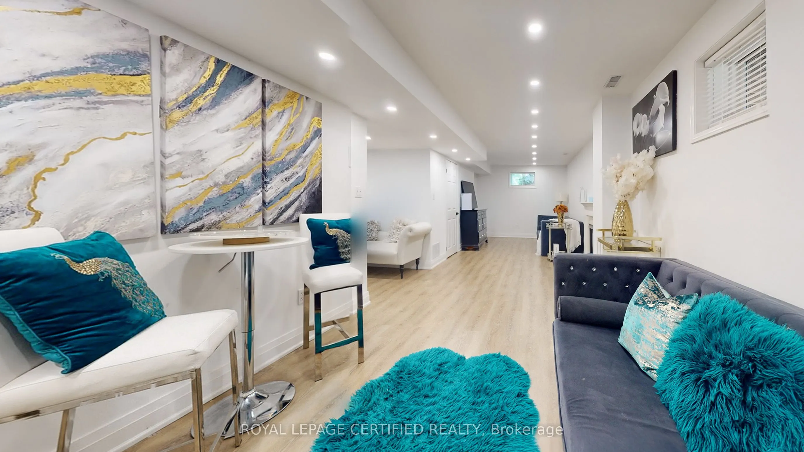 579 Faywood Crescent