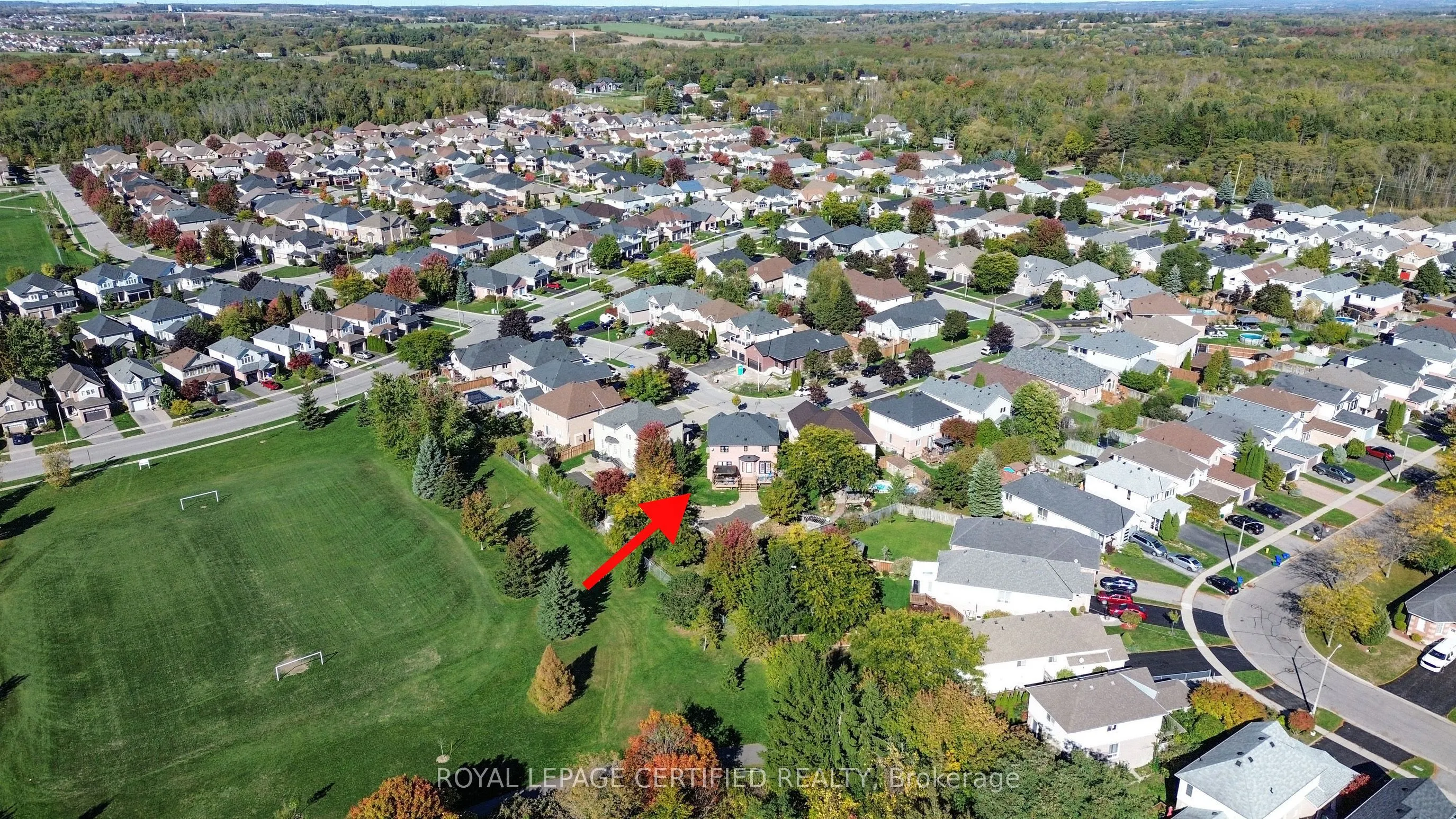 579 Faywood Crescent