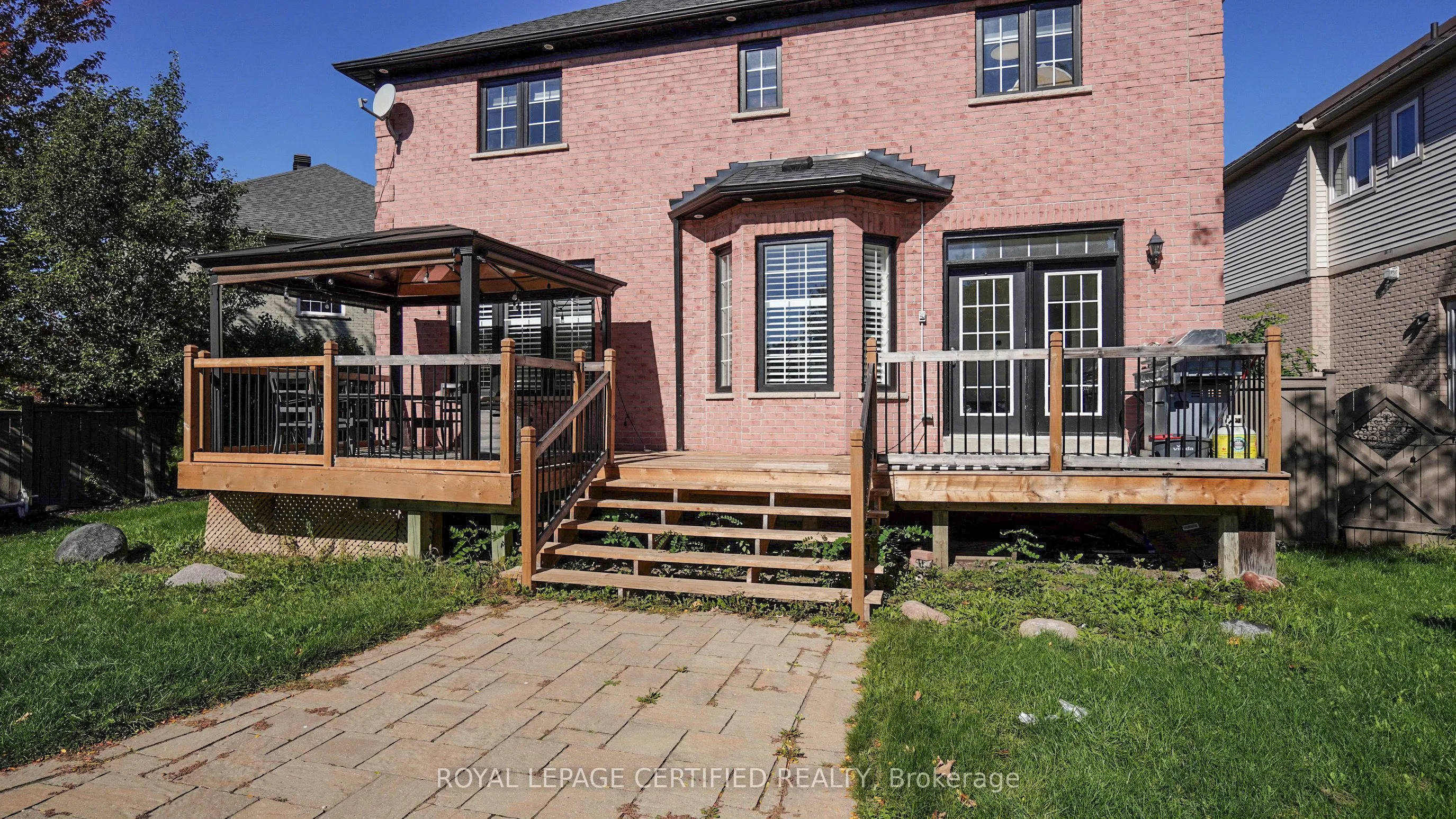 579 Faywood Crescent