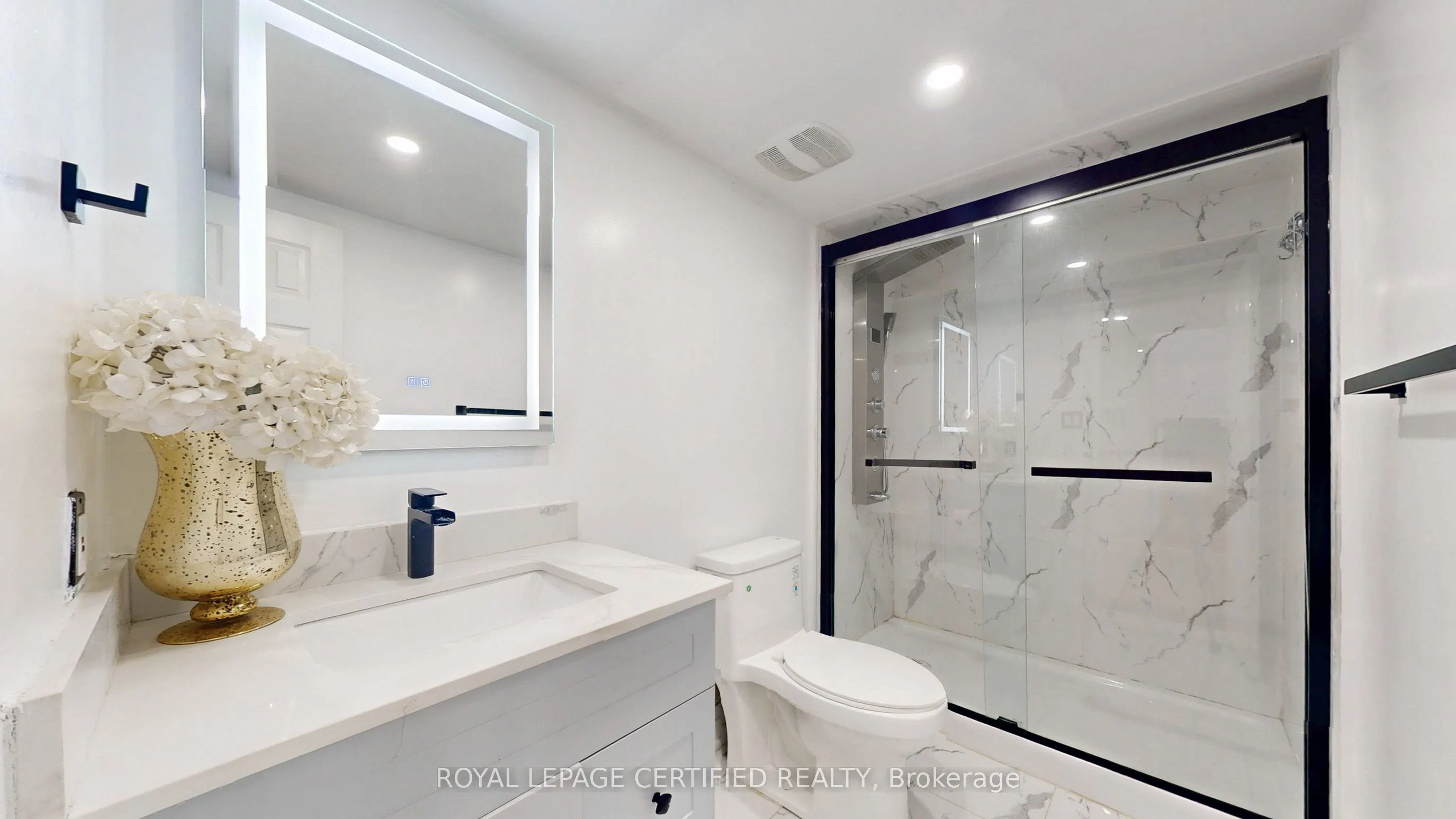 579 Faywood Crescent