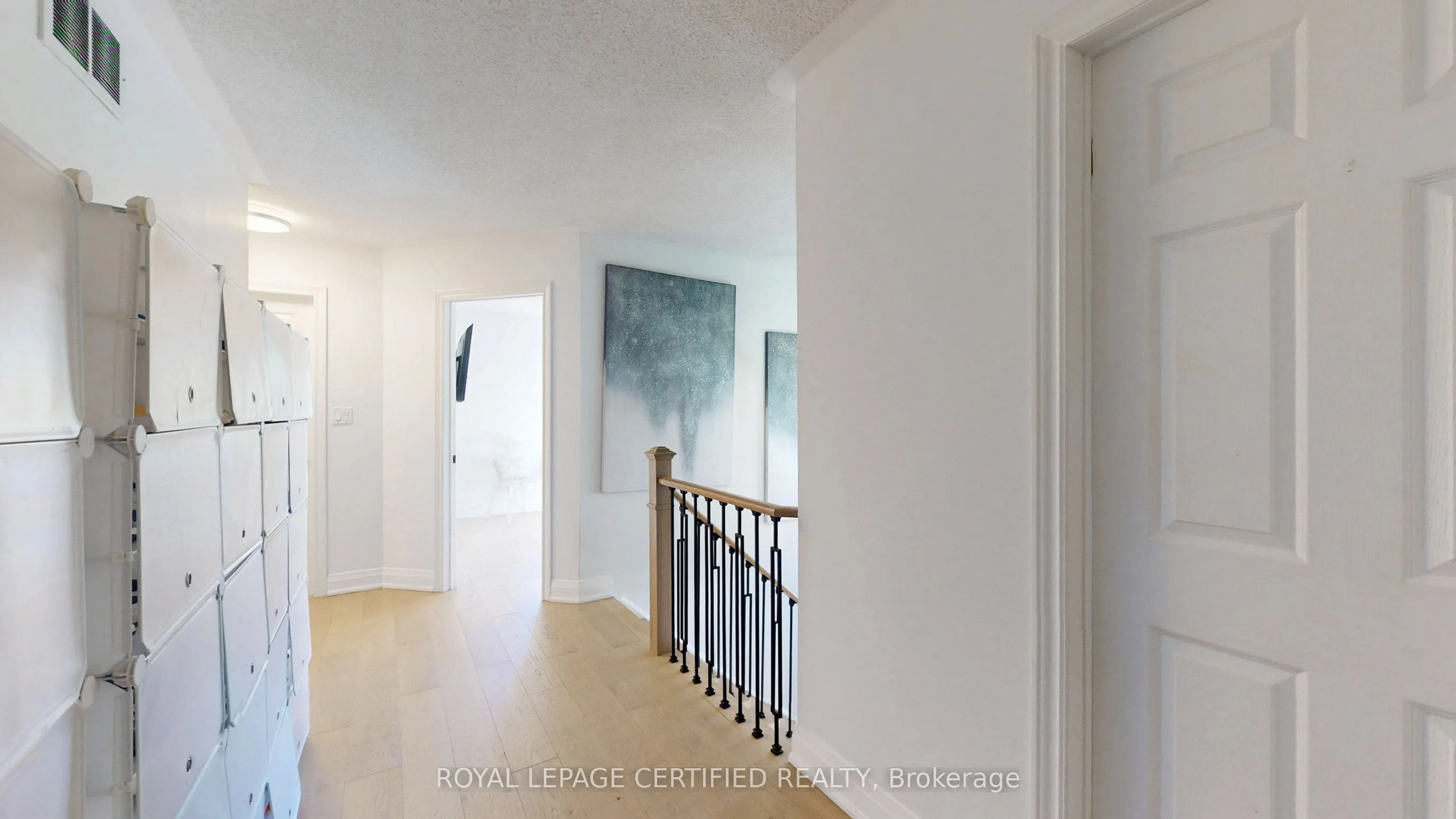 579 Faywood Crescent