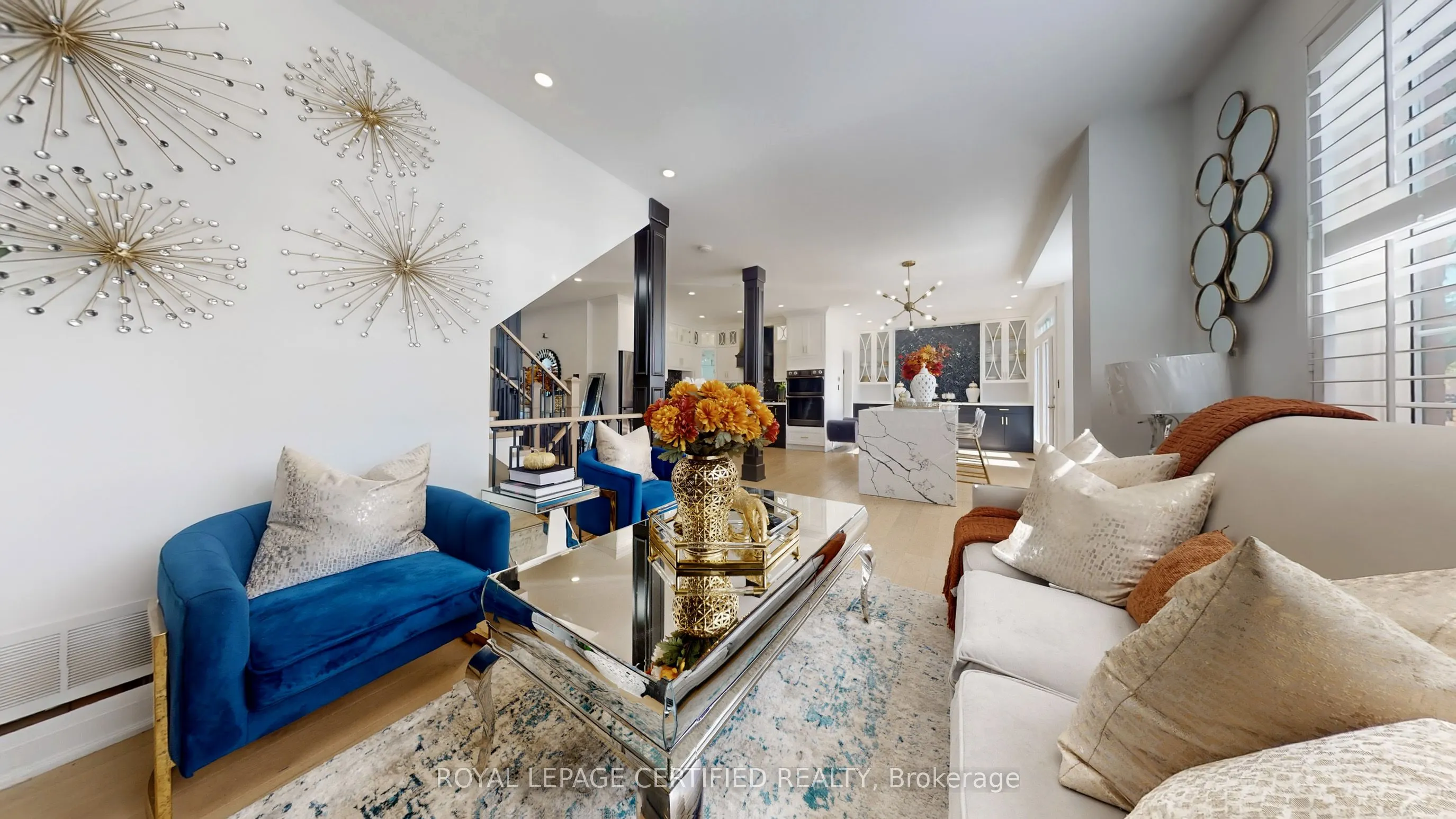 579 Faywood Crescent