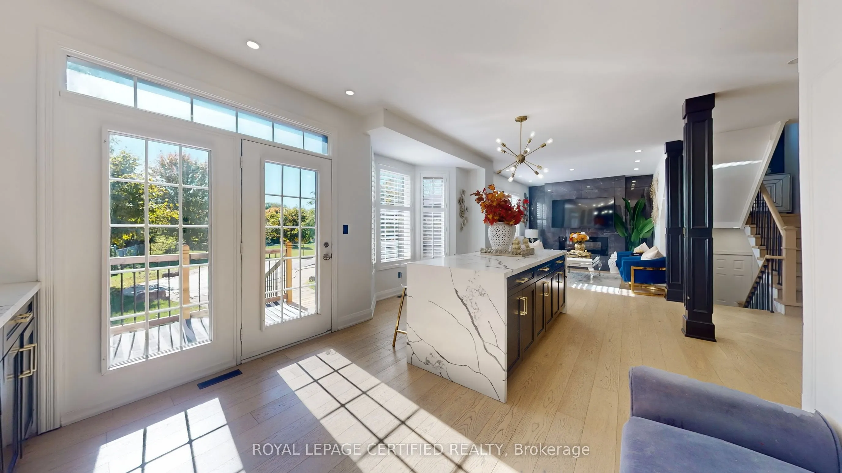 579 Faywood Crescent