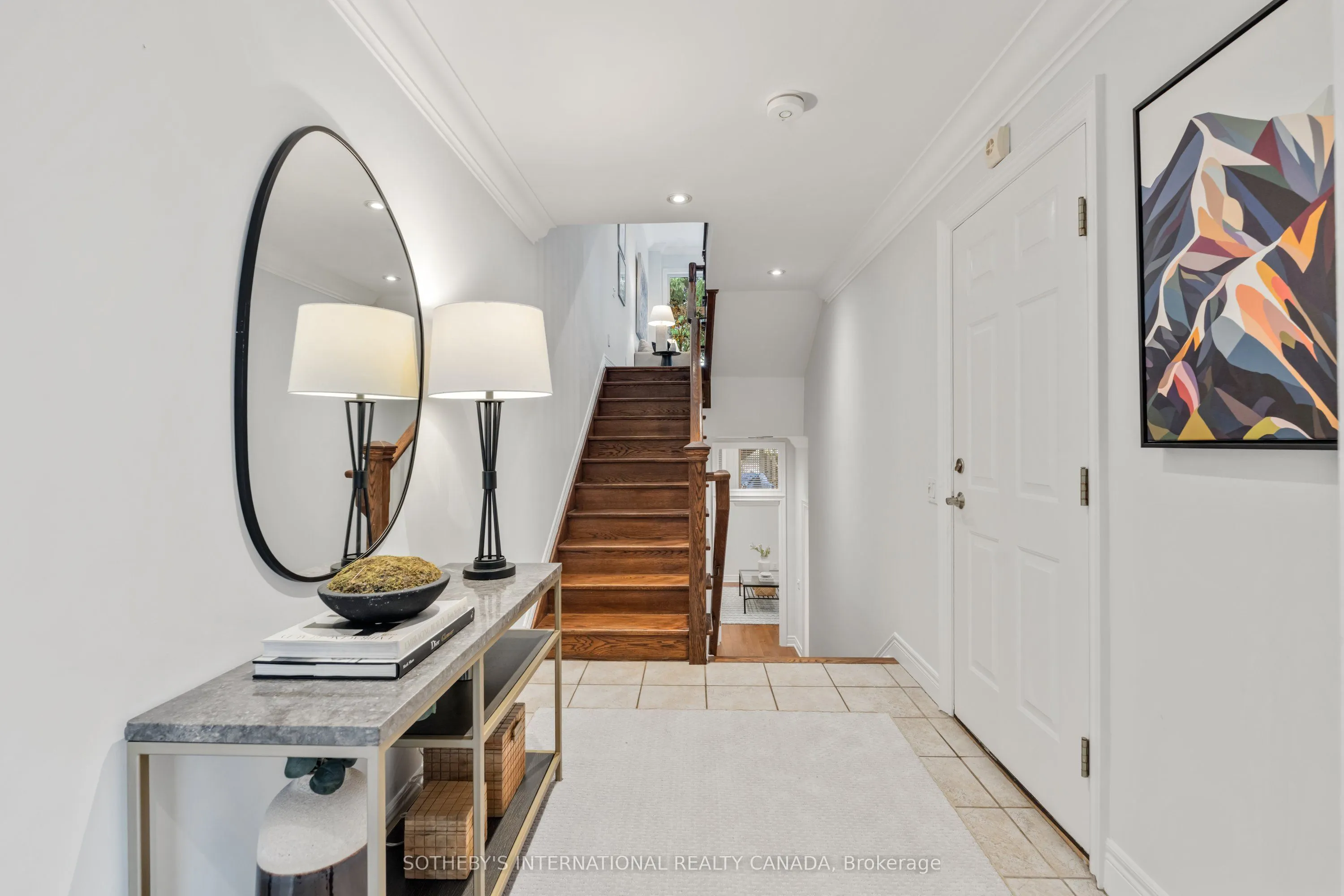 77 Hillside Drive