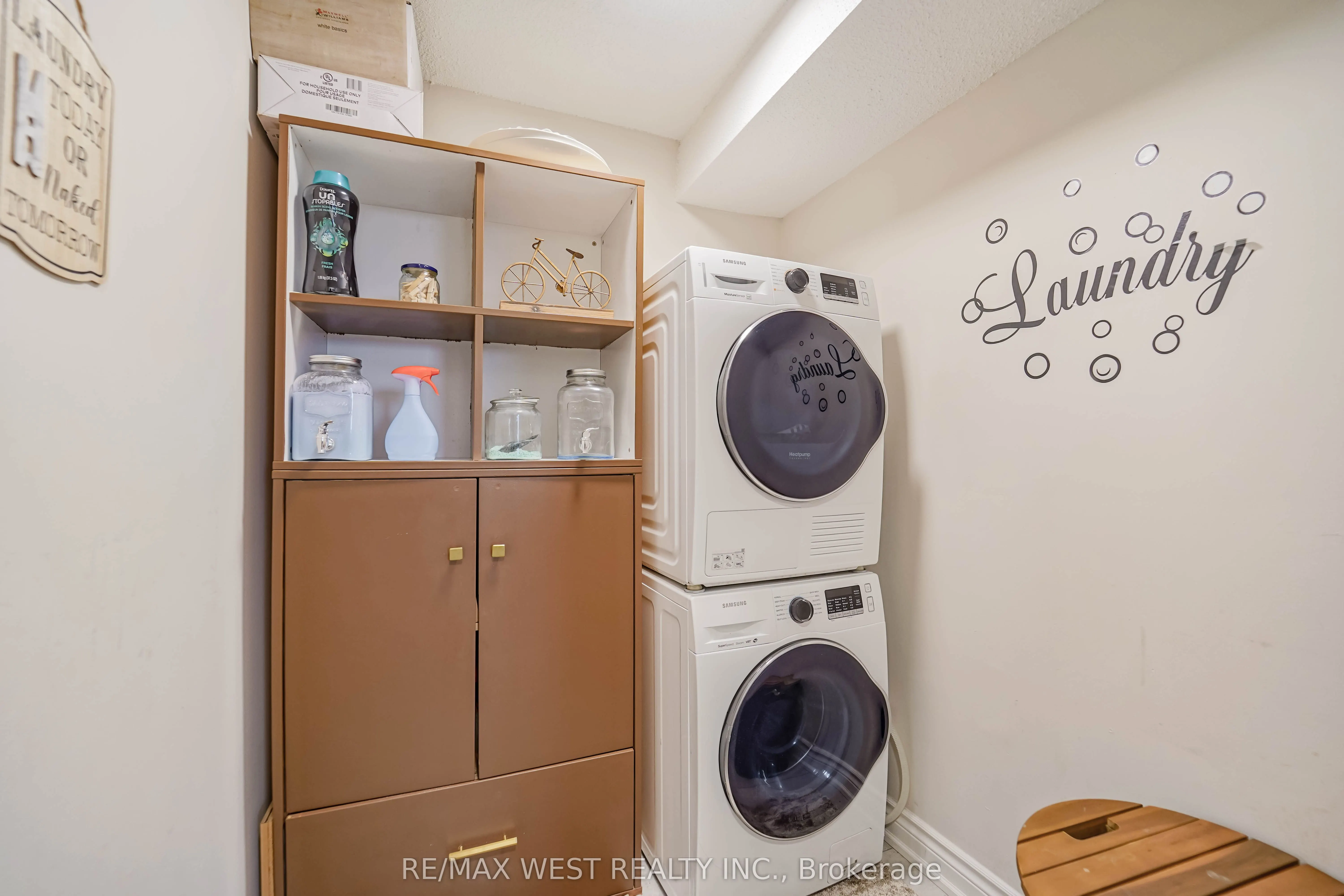 100 Wingarden Court, #714